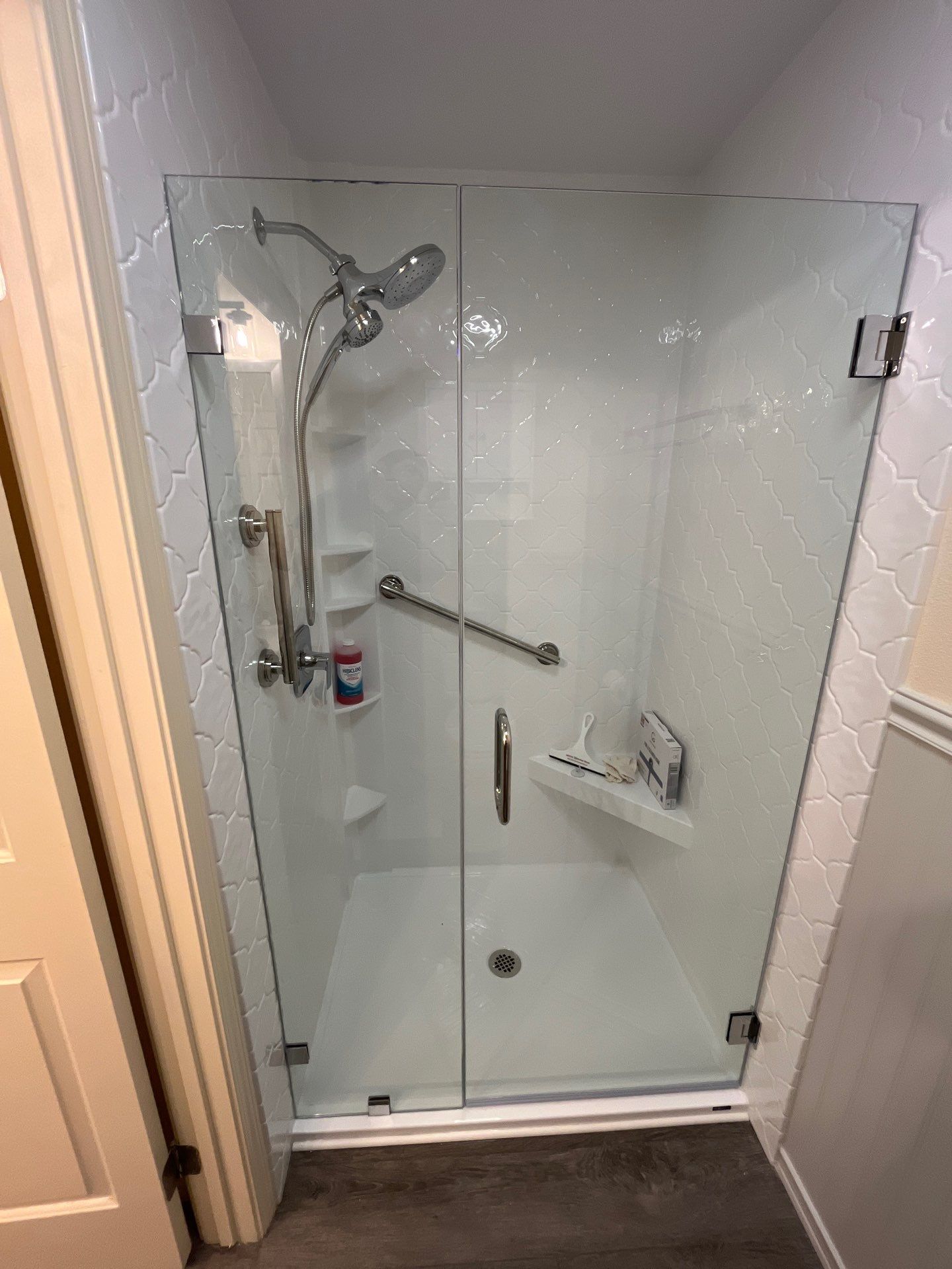 California Bathrooms featured photo.