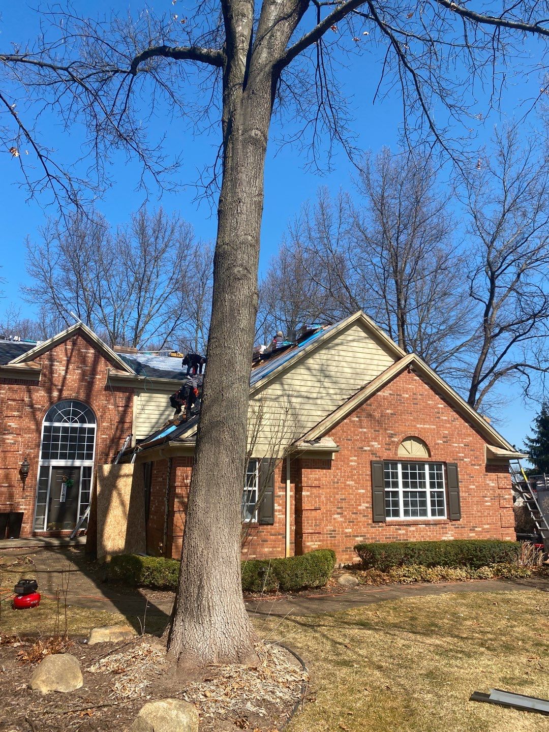 Siding Replacement using CertainTeed Landmark by 180 Contractors