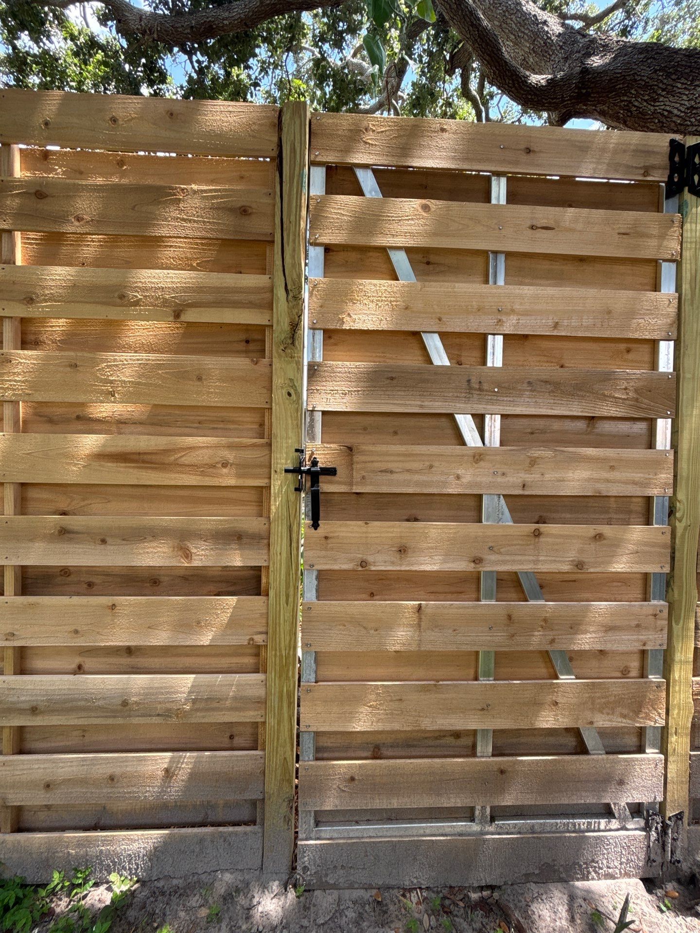 3946 Woodrow St.  by H&Y Fence