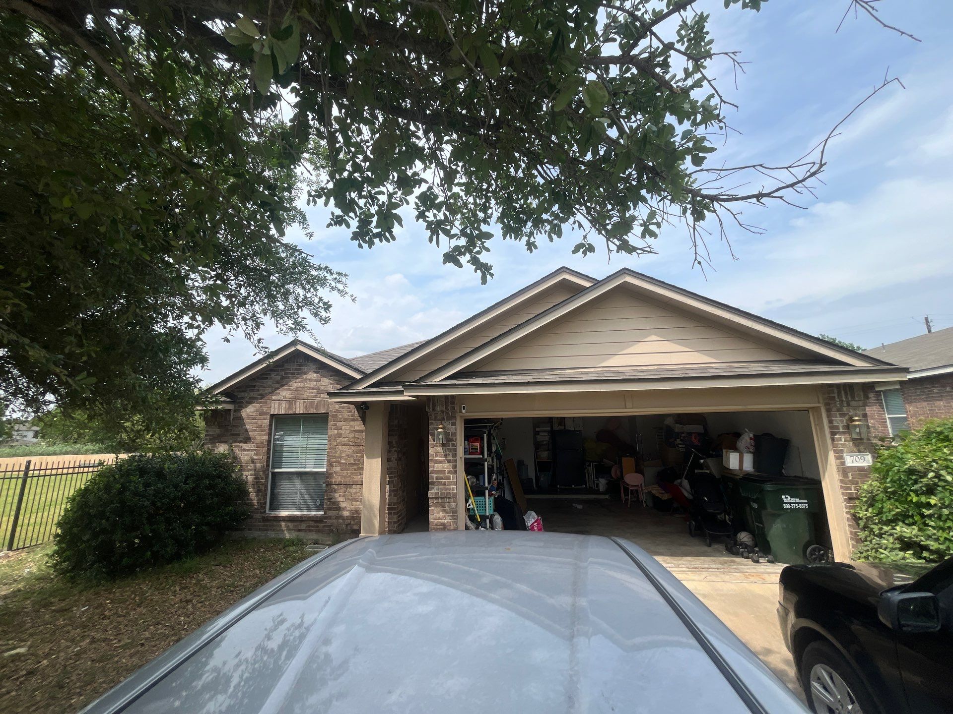 Residential Roofing Installation using Owens Corning Oakridge by Kstylez Roofing & Construction