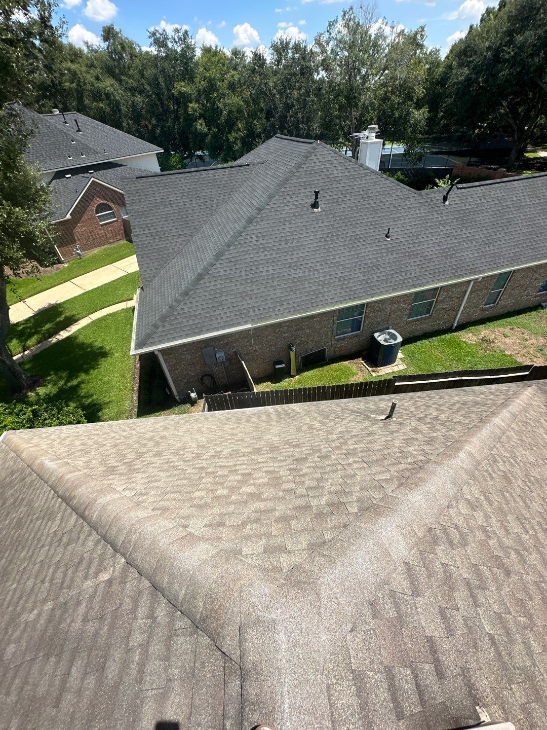 Hail Damage using Owen's Corning Duration (Lifetime) Shingles by Roof Repair Company