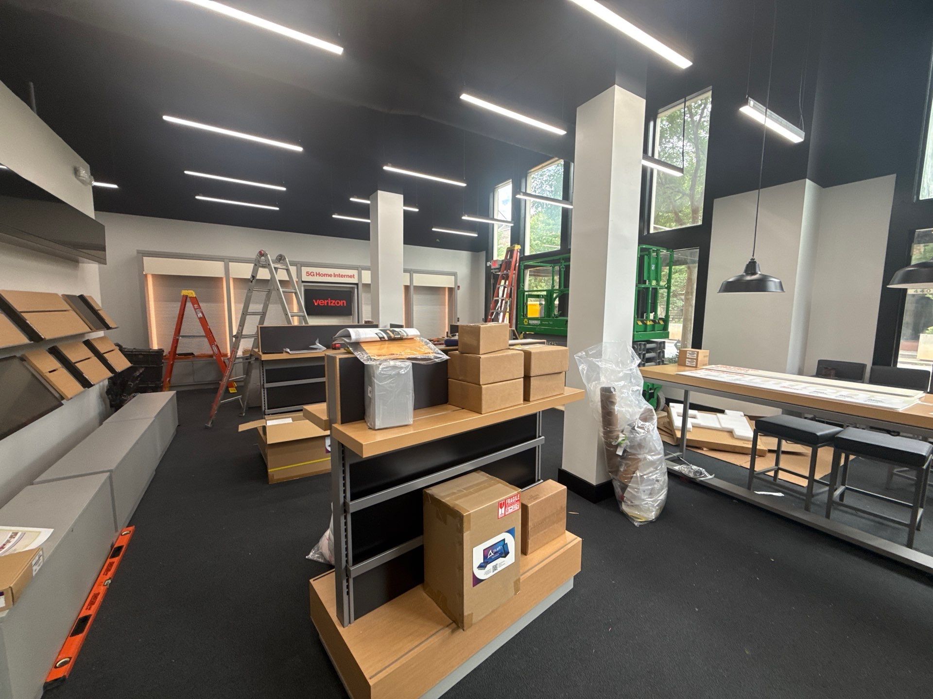 Commercial Retail Build Out for Verizon Mobile in Atlanta by Mark Allan Contracting