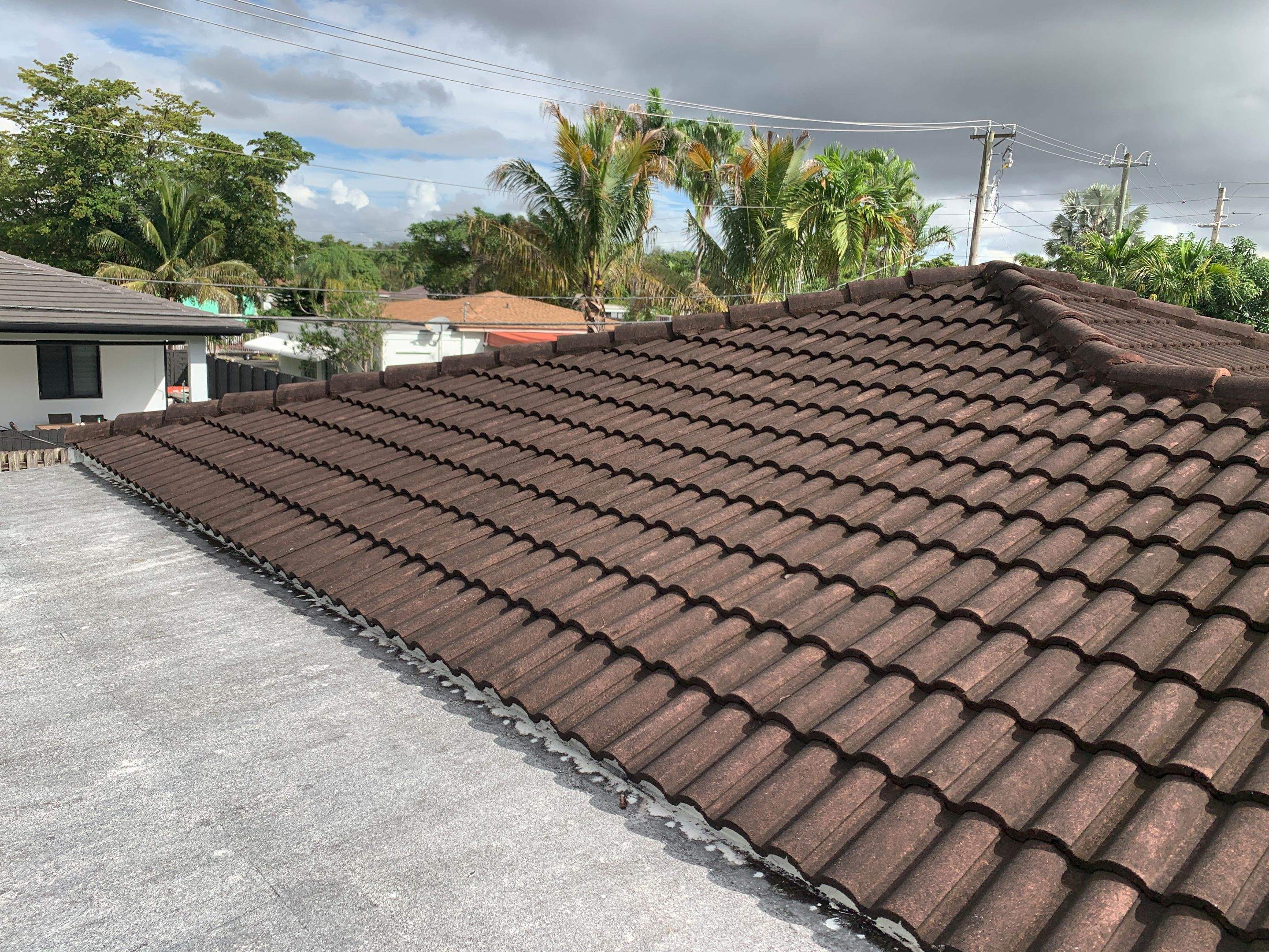 Metal Roof - Galvalume Regal Blue by Istueta Roofing