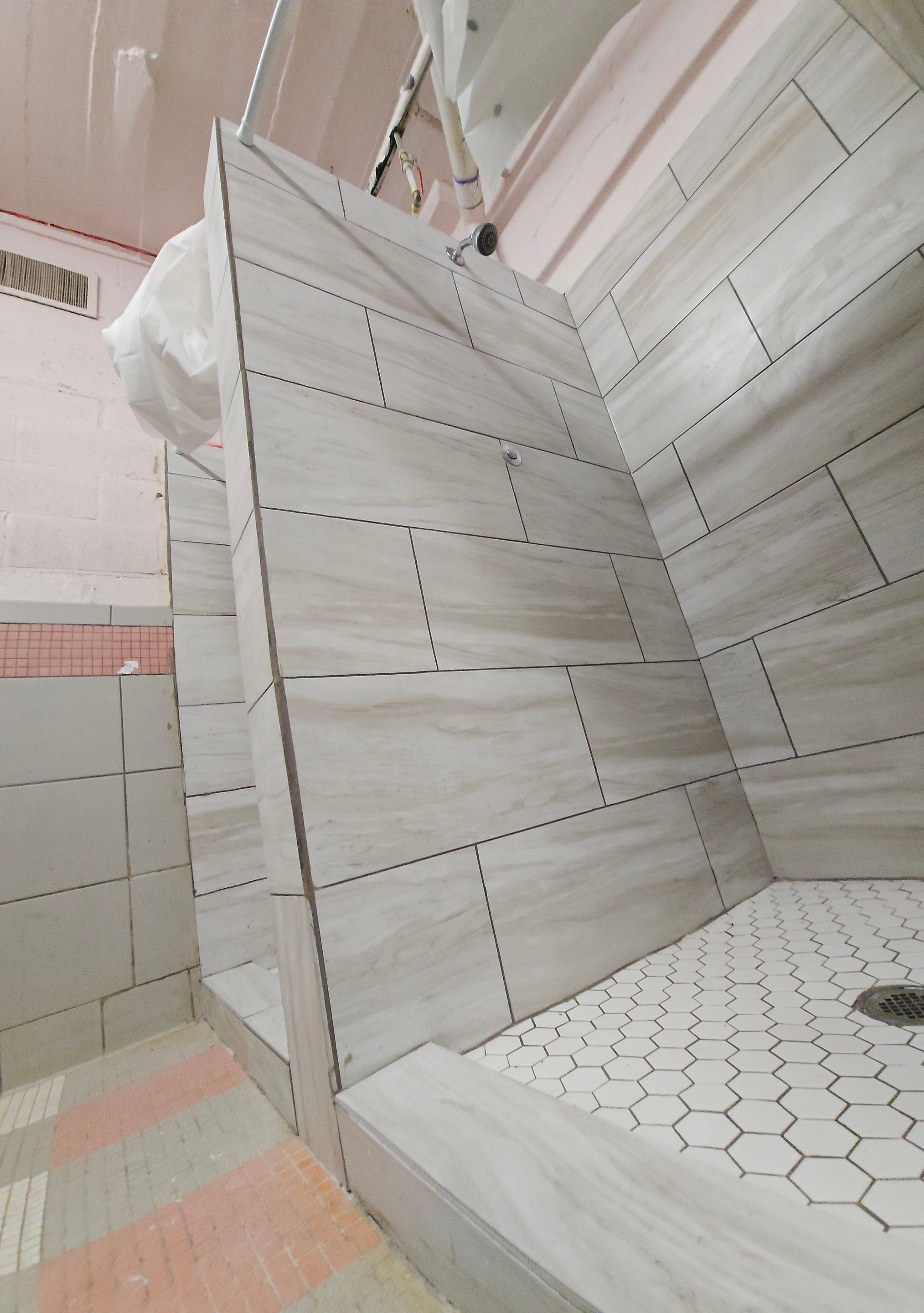 Showers & Storage by EL-GC LLC