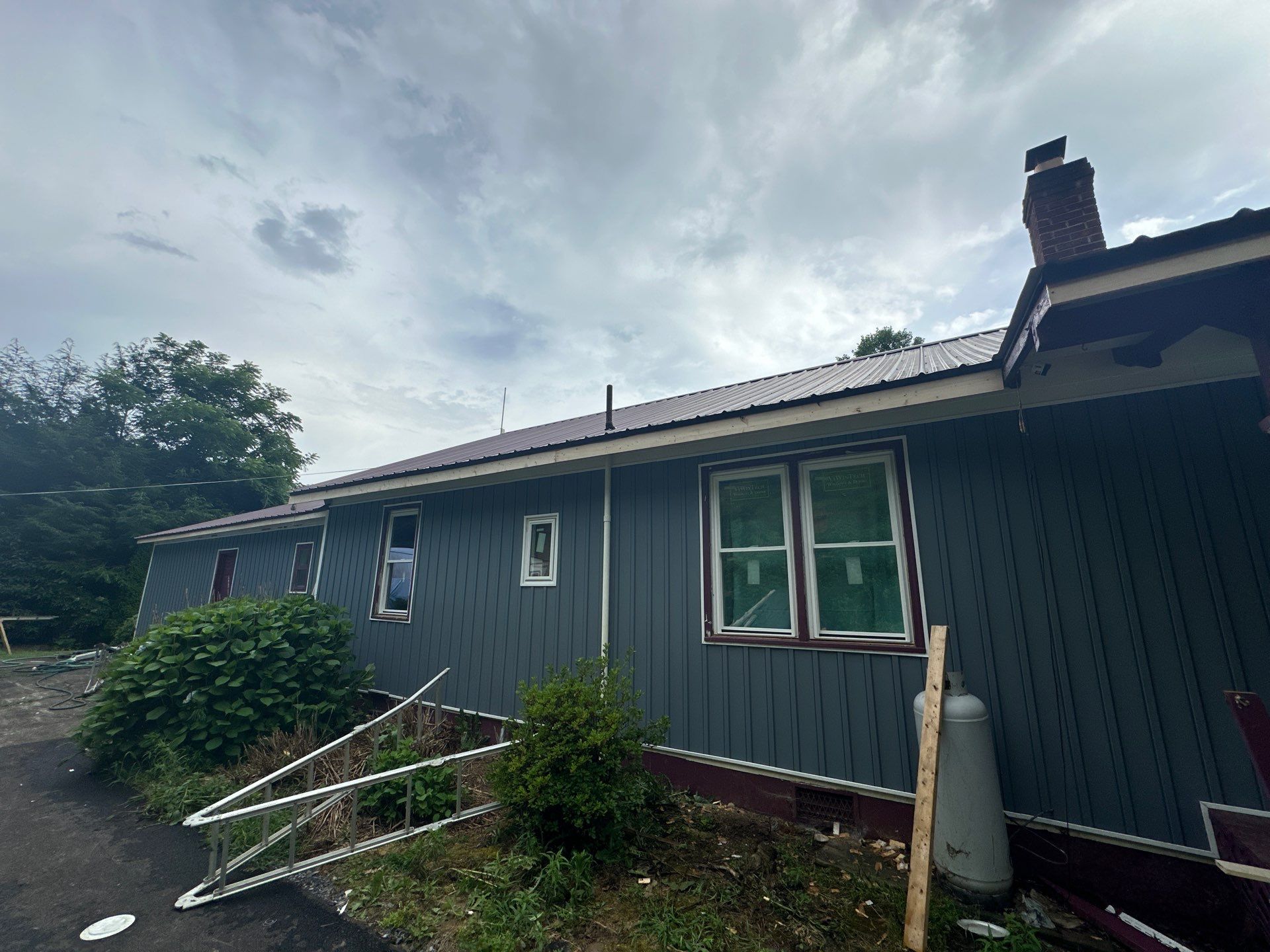 OMNIA Roofing featured photo.