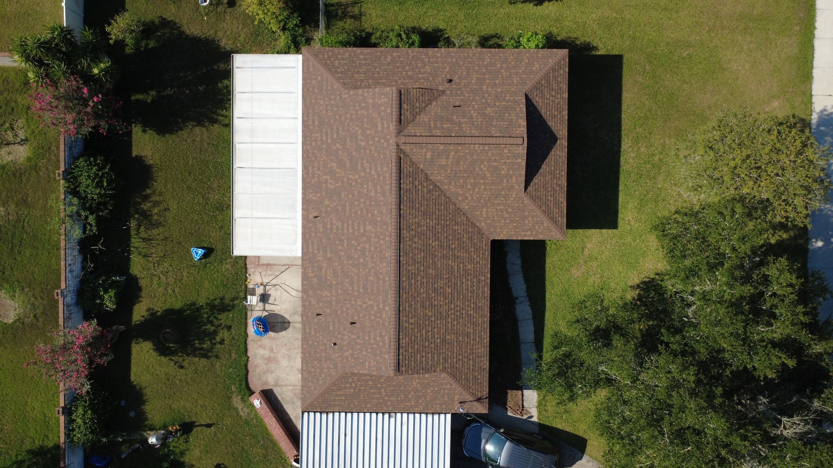 Roof Replacement in Dade City, FL by Steadfast Roofing