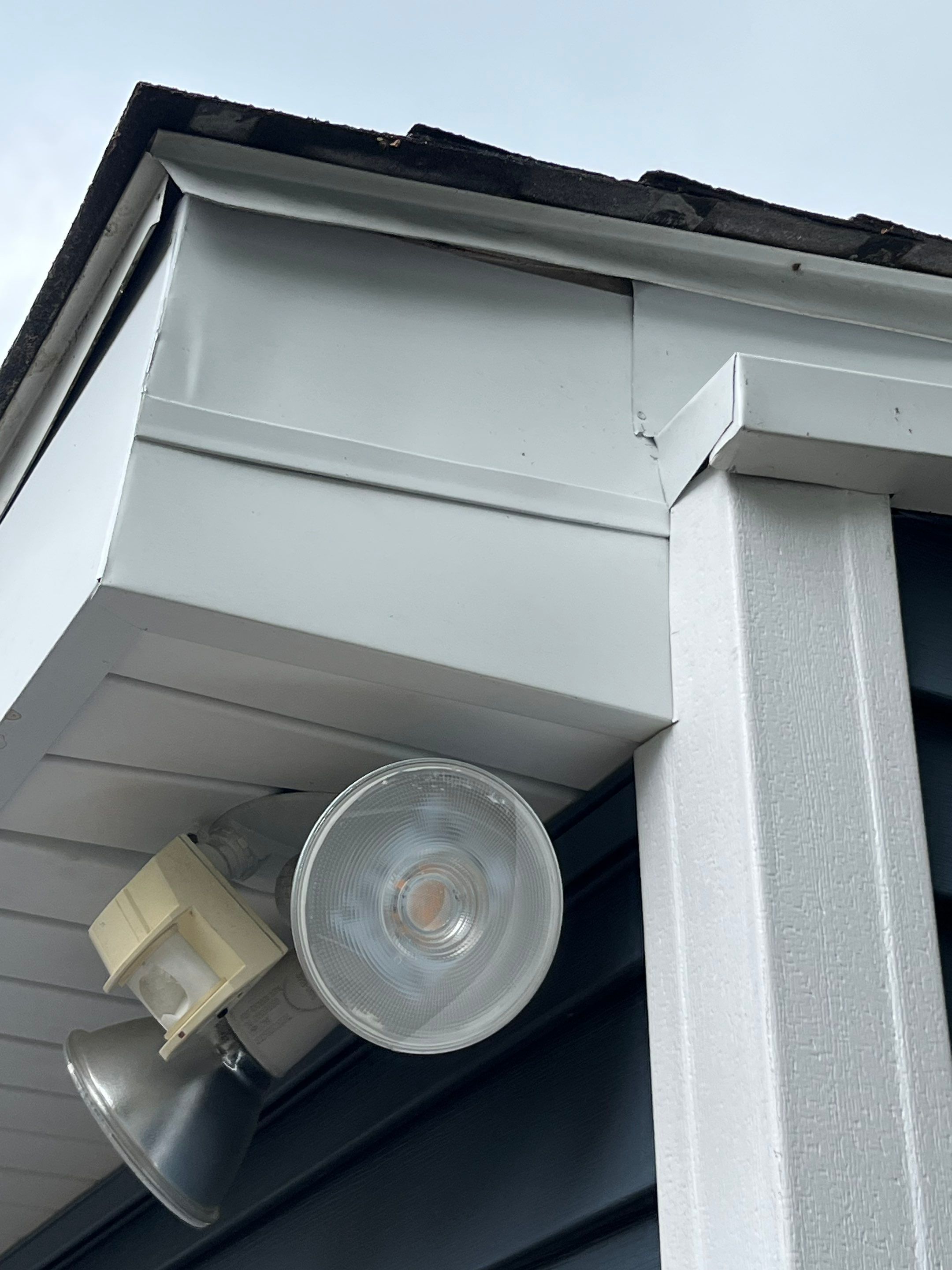 Siding Replacement using CertainTeed Restoration Classis D4 by 180 Contractors