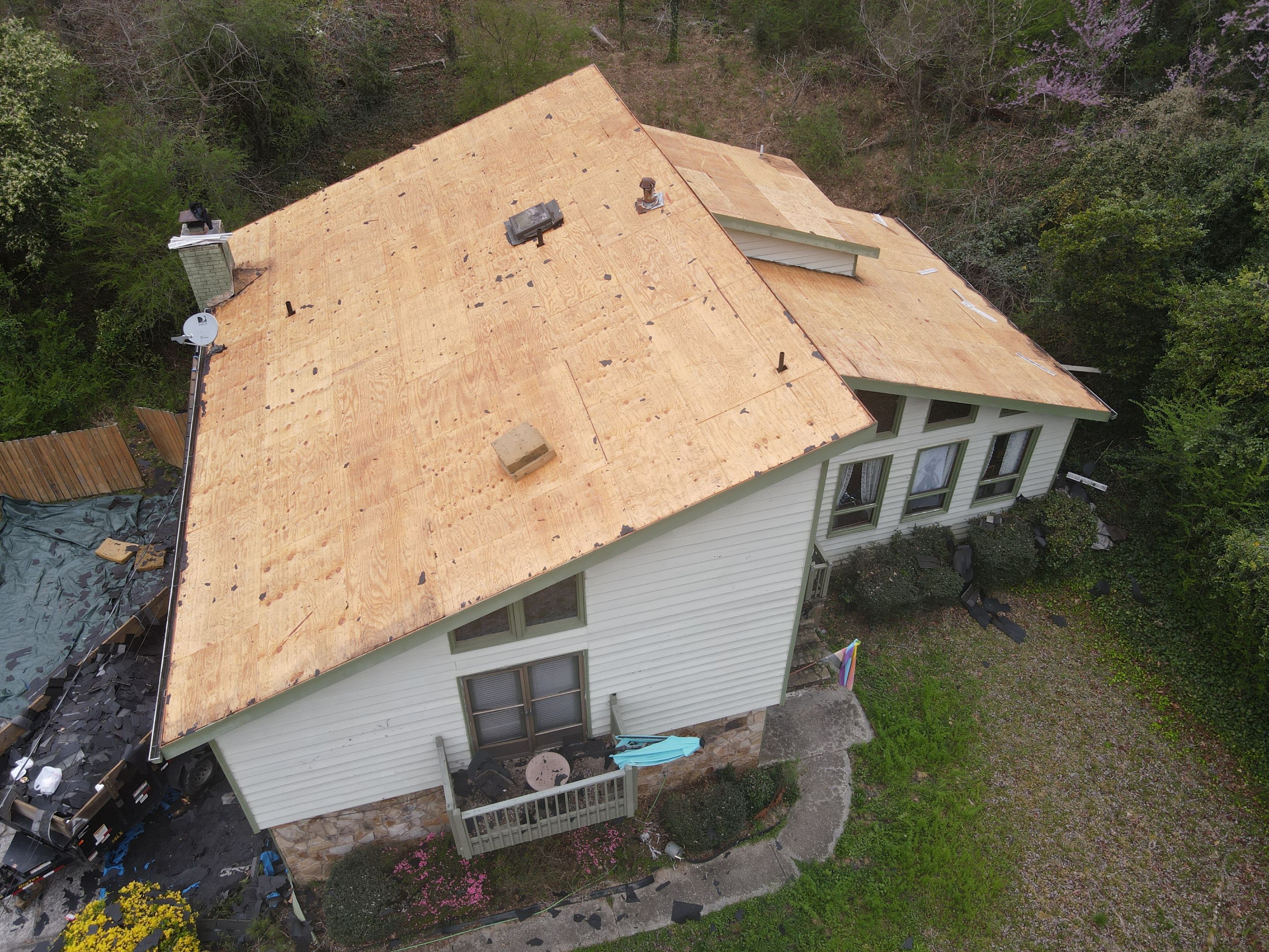 Oakridge TruDef Twilight Black Residential Roofing Installation by Inspector Roofing and Restoration