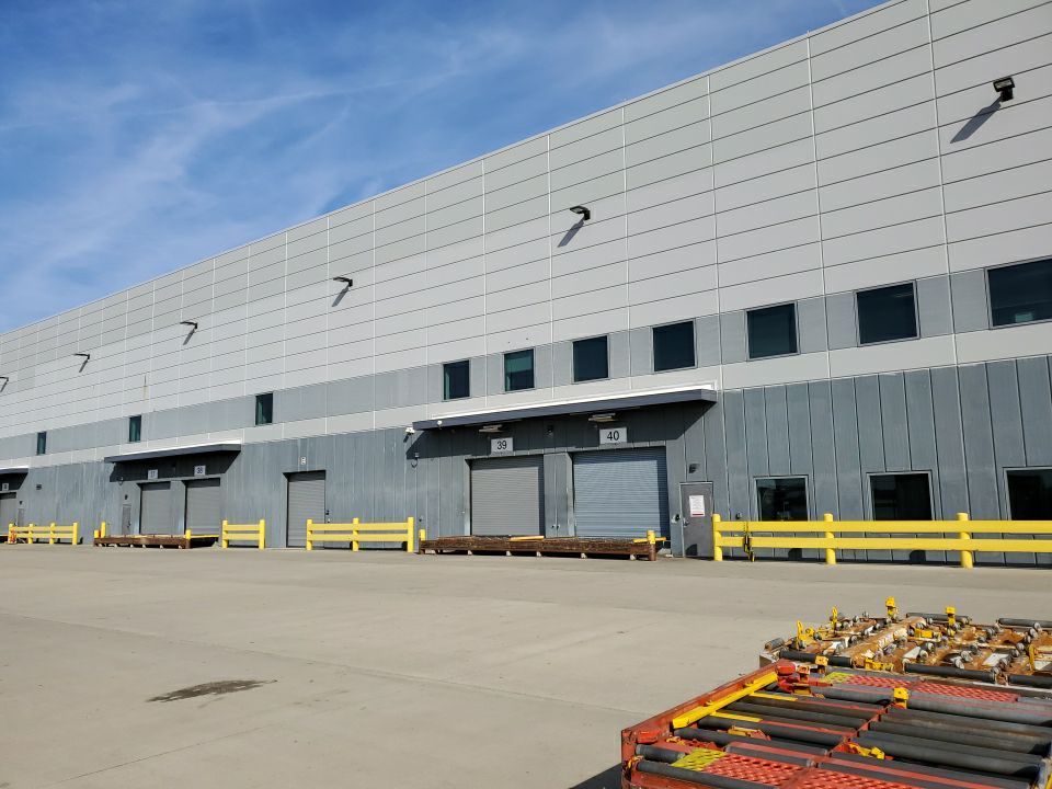 Tilt-up Precast Exterior Warehouse Painting by Paint Platoon USA