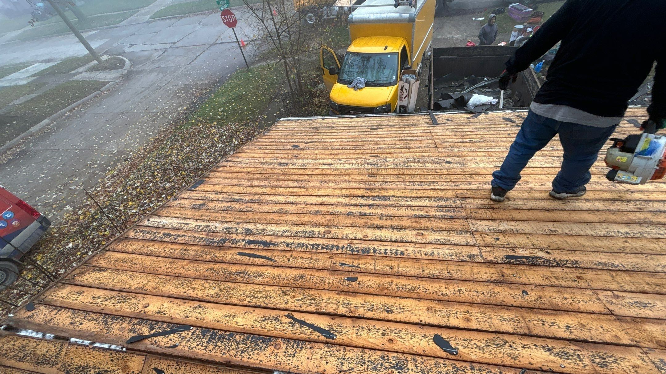 Roof Replacement using CertainTeed Landmark Driftwood by 180 Contractors