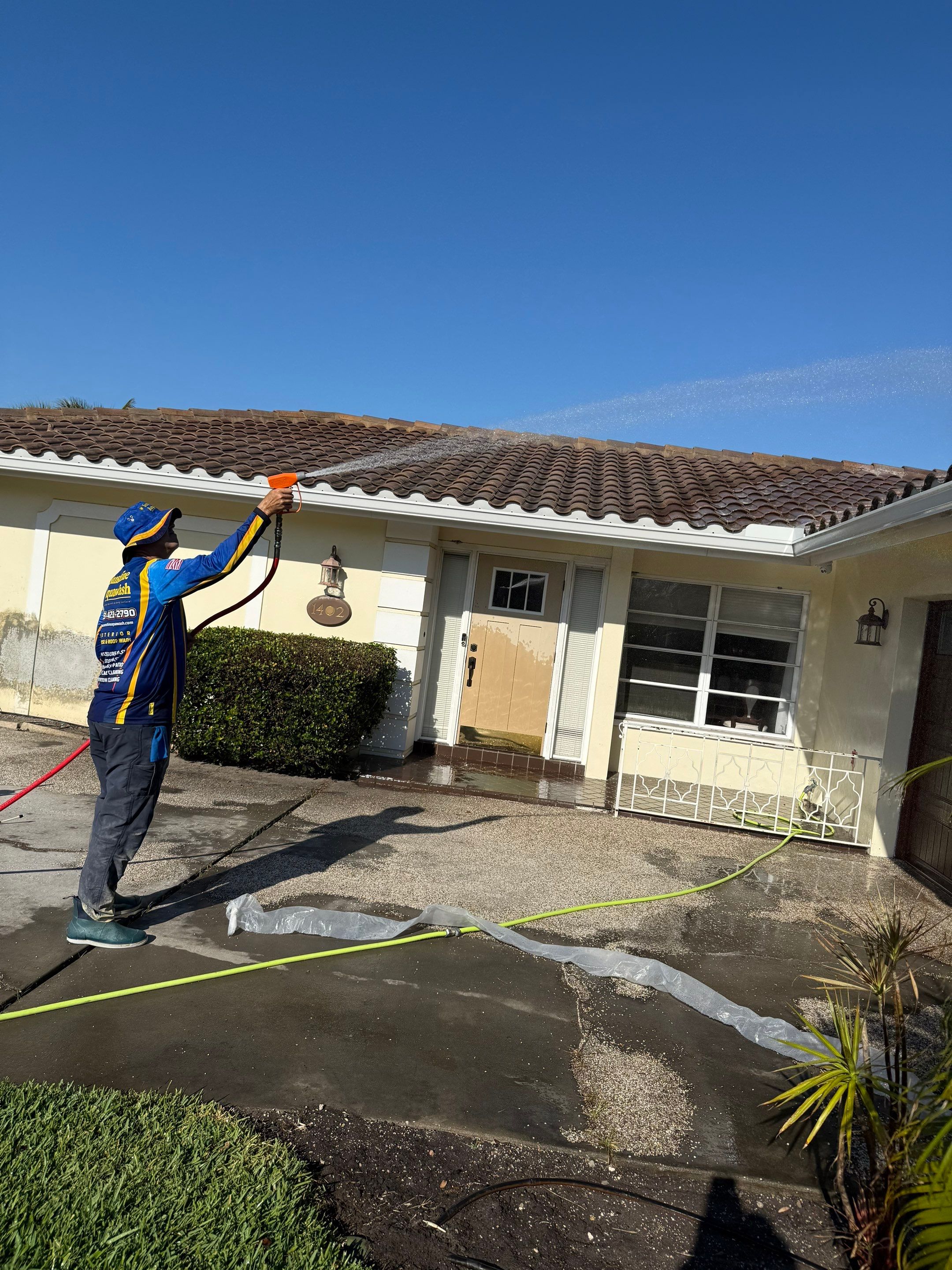 Concrete Tile Roof Cleaning in Village Green – Bradenton, FL | No Walking on Tiles! by Sunshine AquaWash