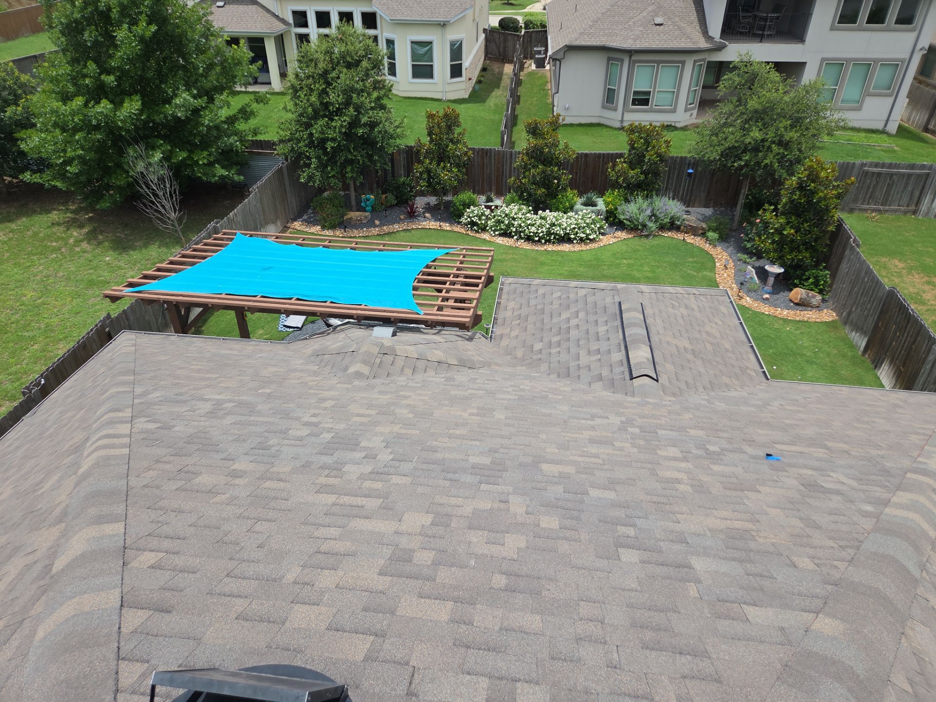 Weathered Wood - Malarkey Vista by RoofsOnly.com