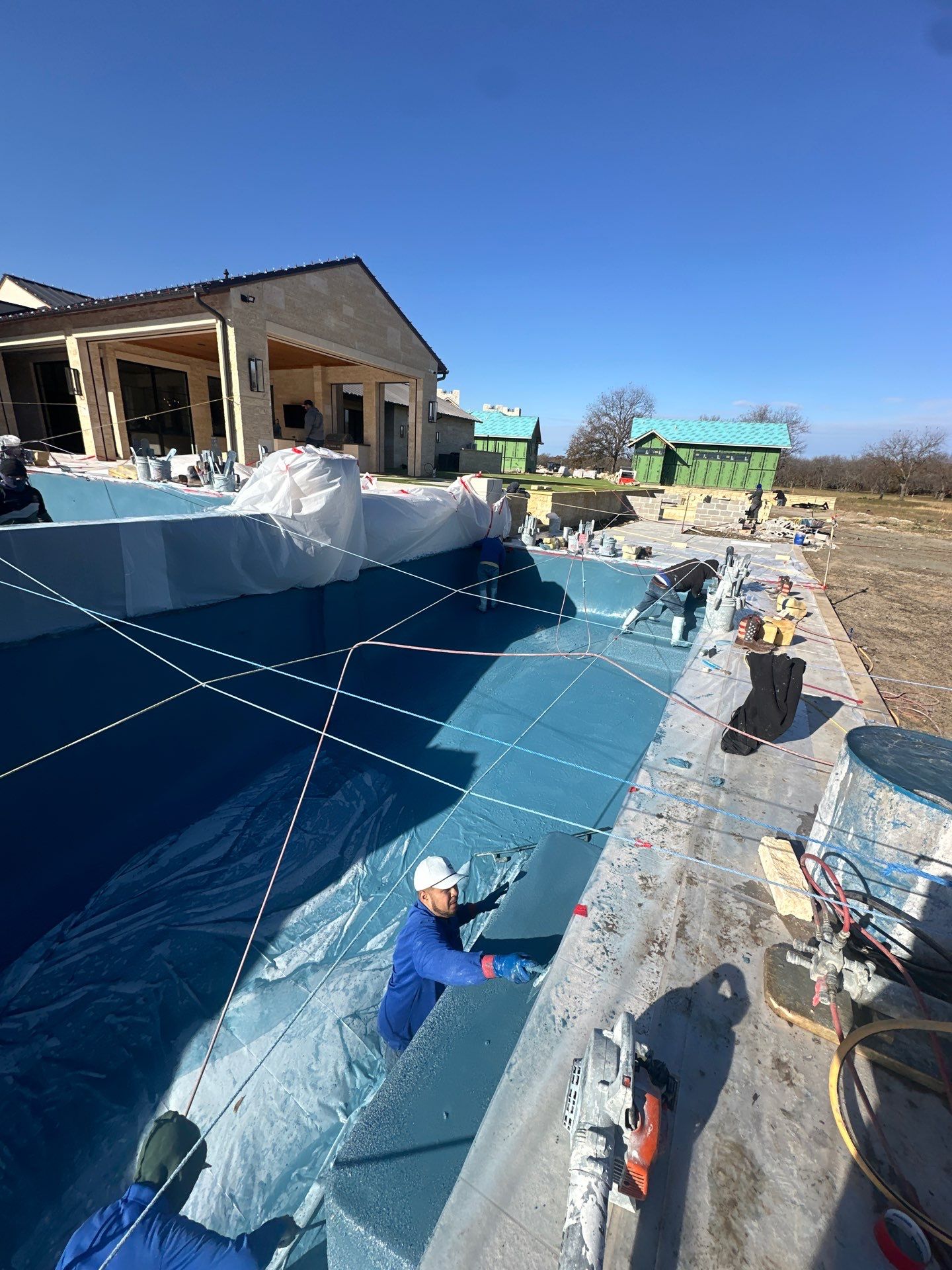 Jumbo Double Pool with Negative Edge by Pinnacle Pools and Spas - DFW