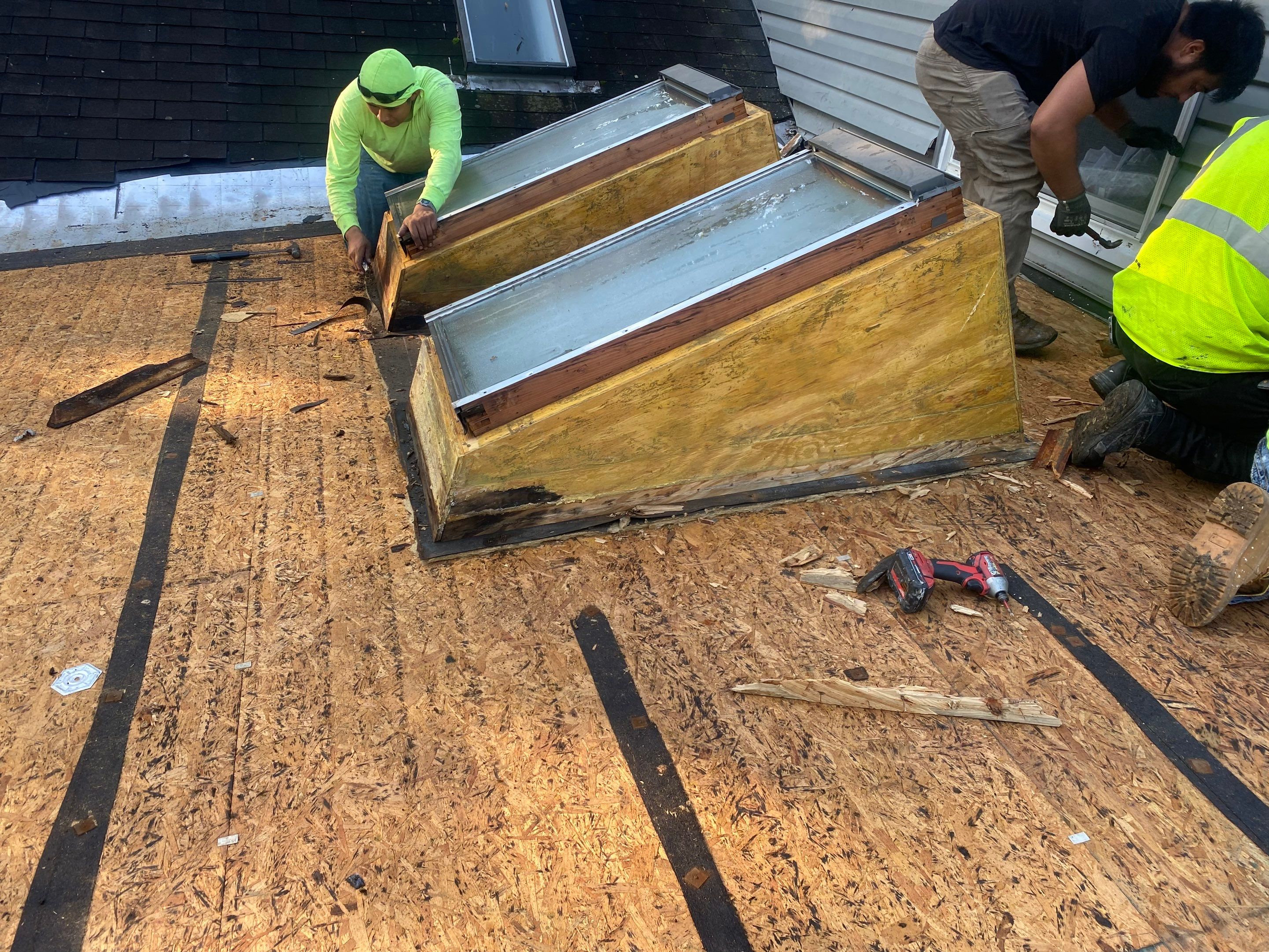 Alexandria: Residential Flat Roof Replacement with MuleHide TPO by RM Banning, Inc.