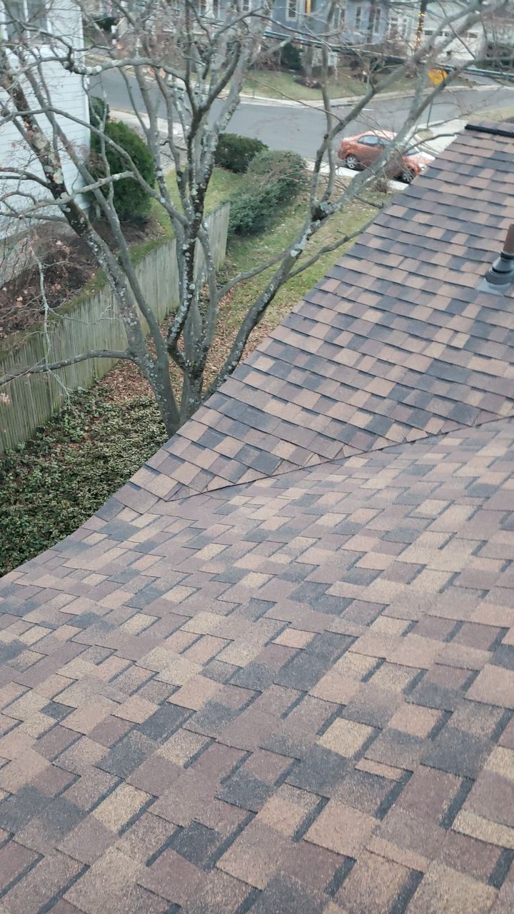 Arlington: CertainTeed Landmark Pro Designer Shingles in Max Def Burnt Sienna by RM Banning, Inc.