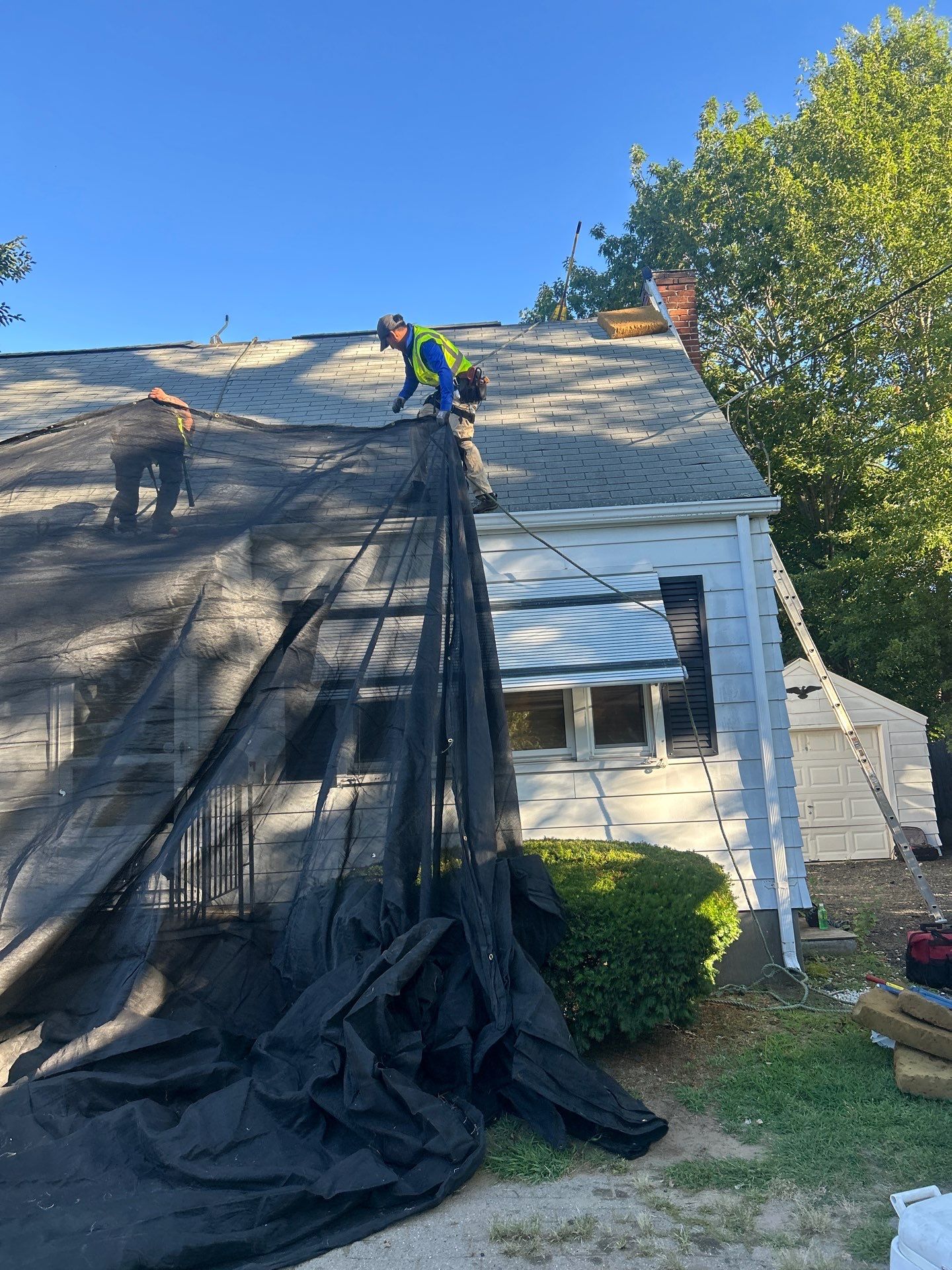 Owens Corning Duration: Onyx Black in East Hartford by Golden Shield Roofing