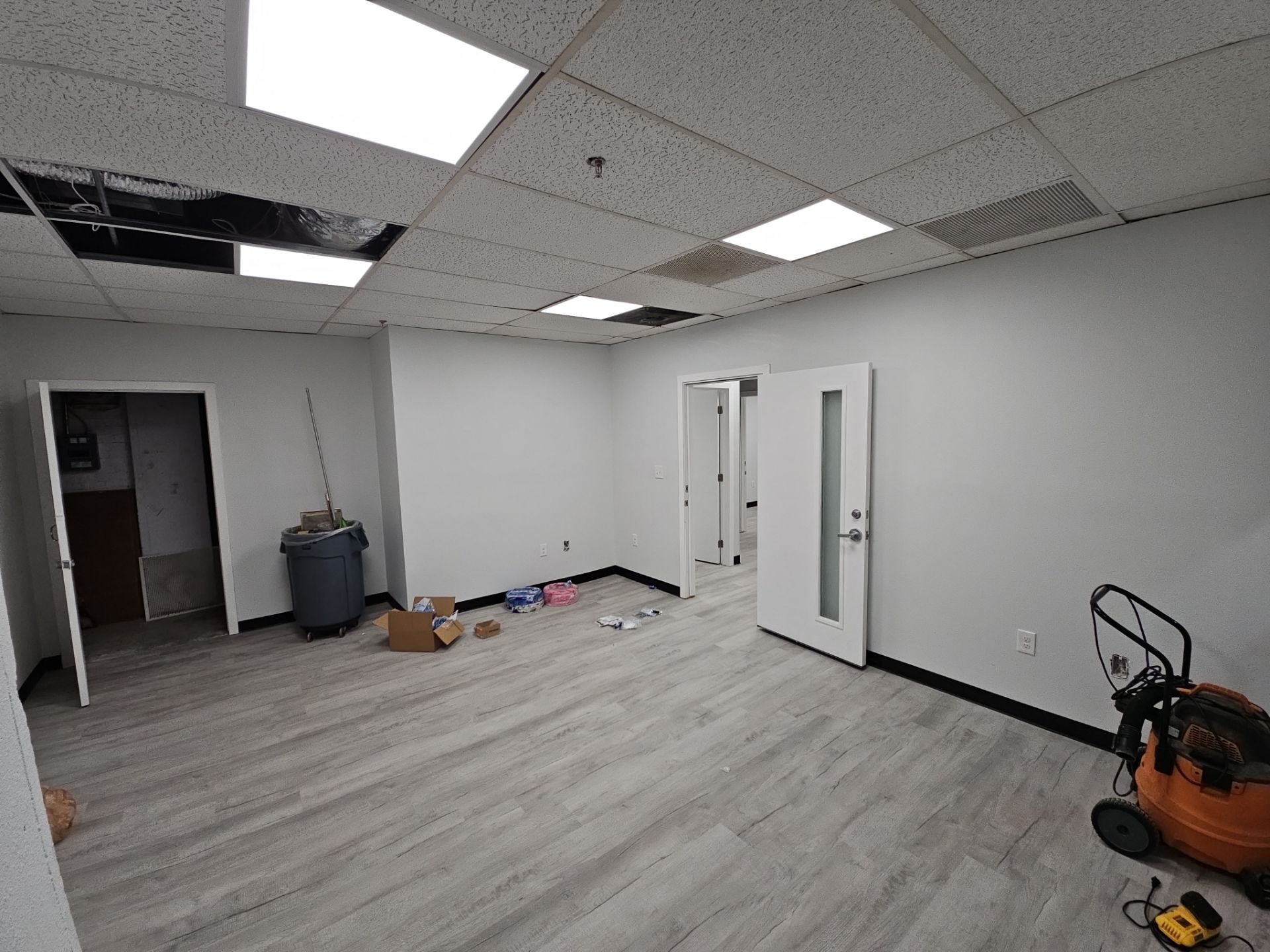 C-Store renovation at Dallas Life by EL-GC LLC 