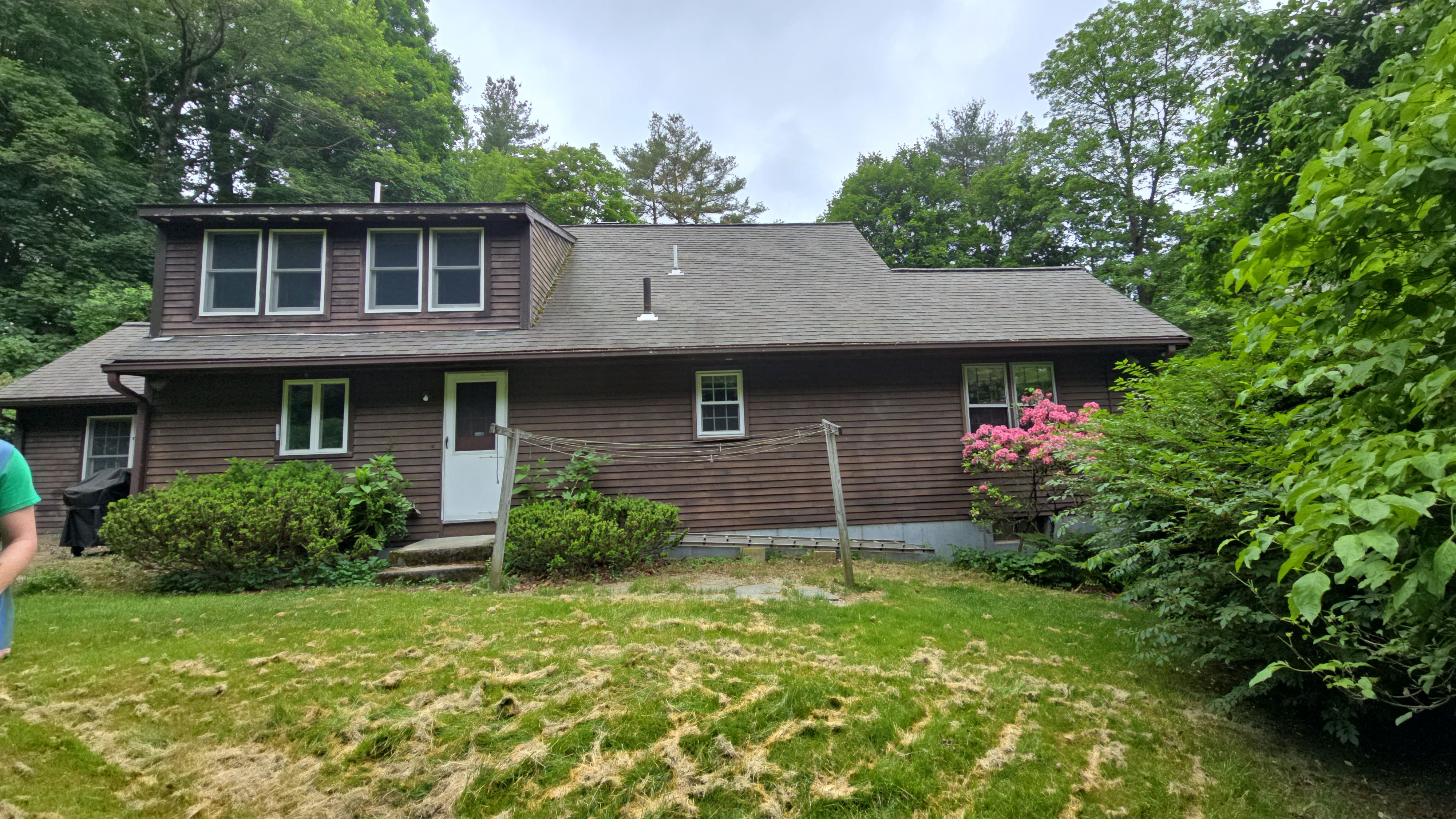 Complete exterior remodeling in Ashland, MA by UBrothers Construction