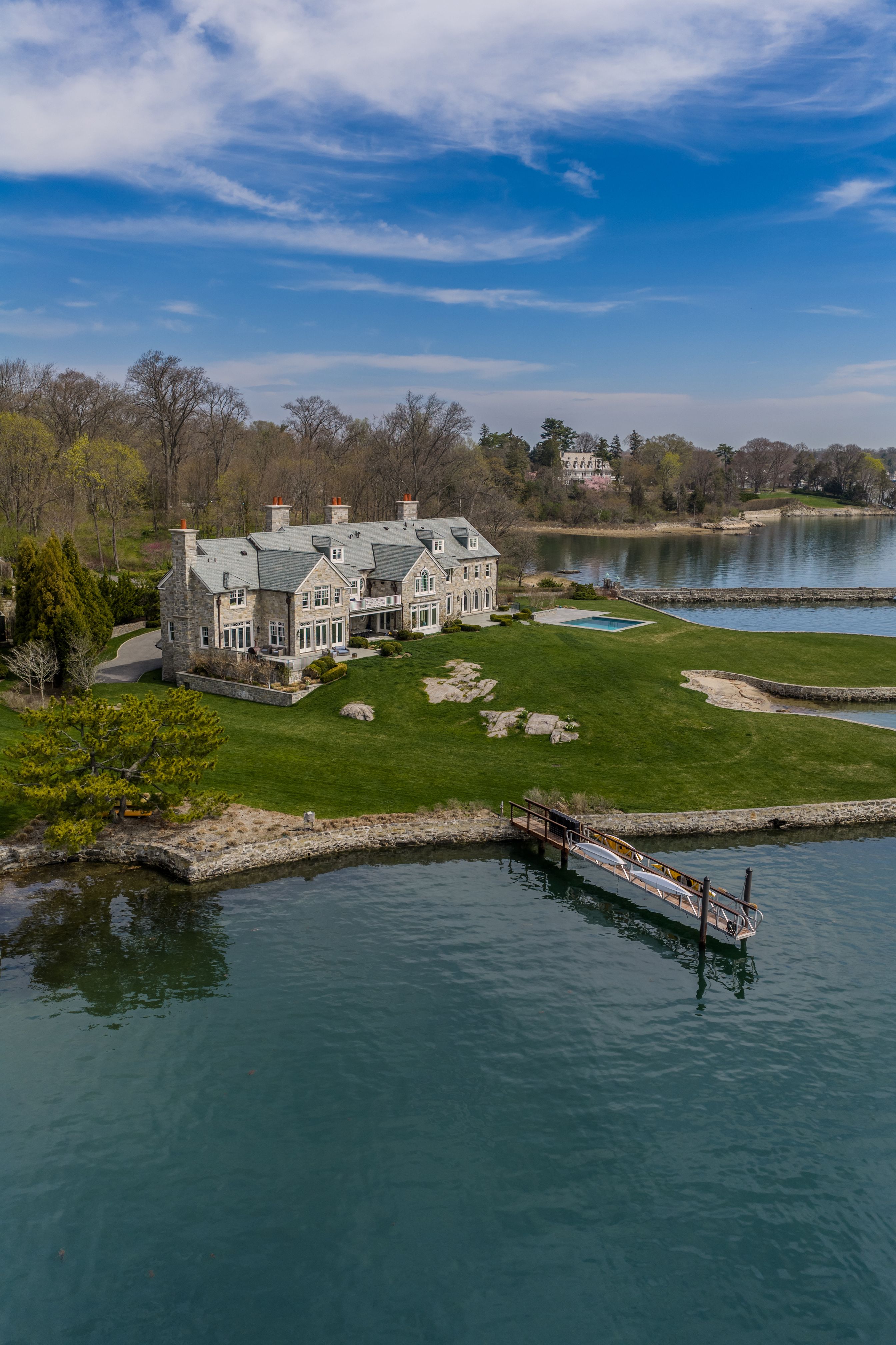 Greenwich - Indian Field Road - Private Residence  by Rinaldi Brothers