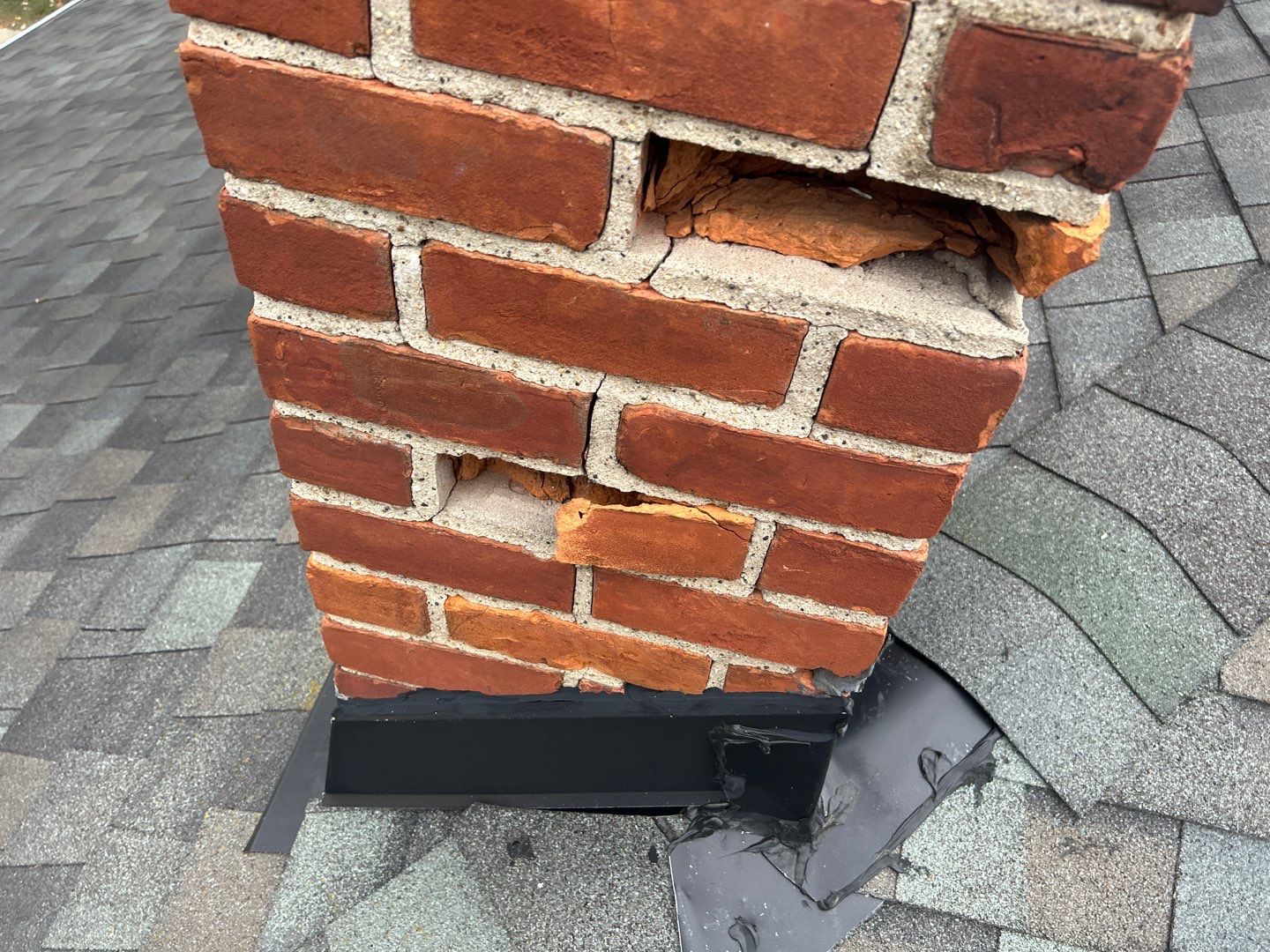 Siding Replacement using CertainTeed Restoration Classis D4 by 180 Contractors