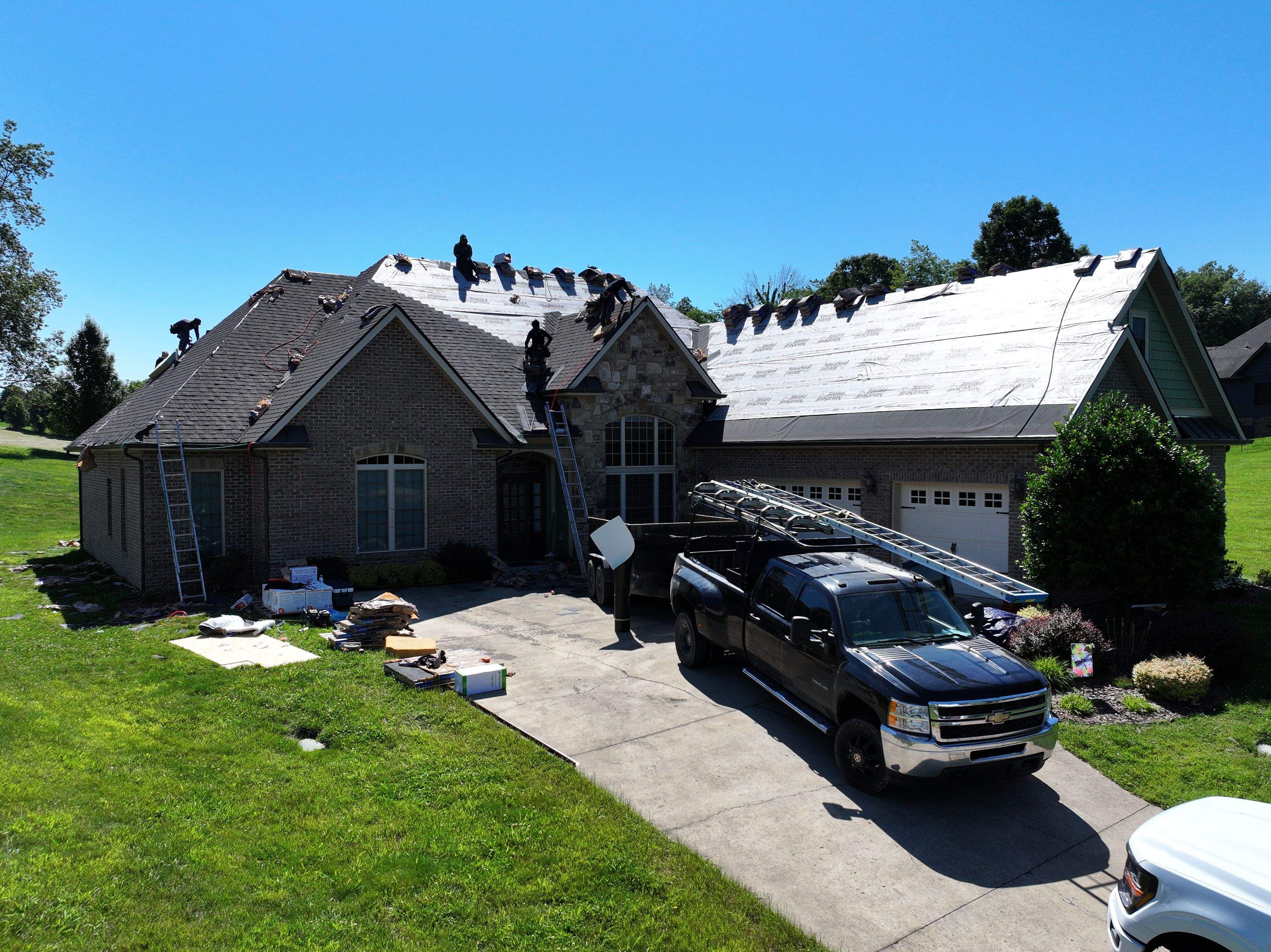 Dye Residence by Omnia Roofing
