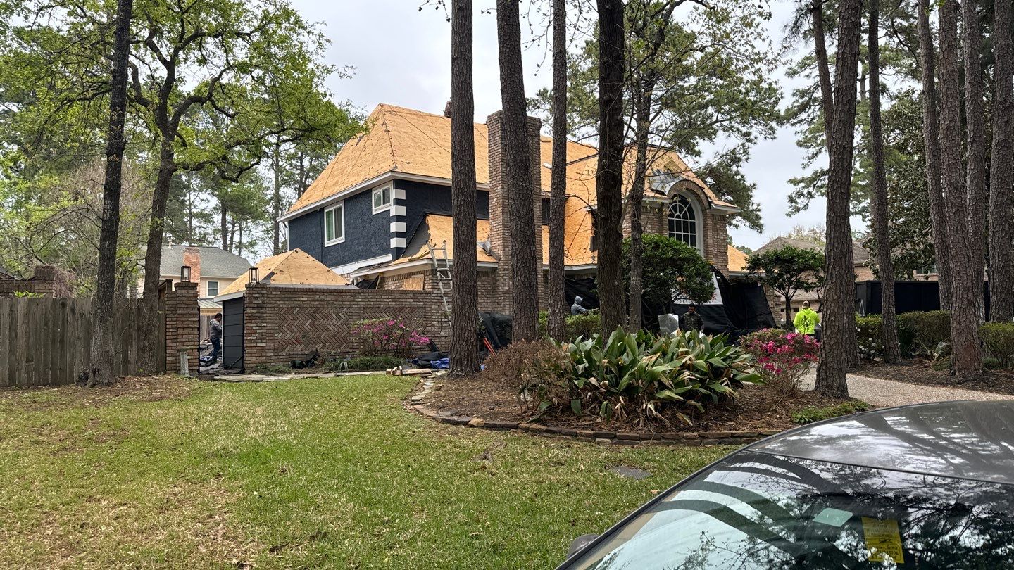 Residential Roofing Installation using Owen's Corning in Champions, Tx by Roof Concepts Construction