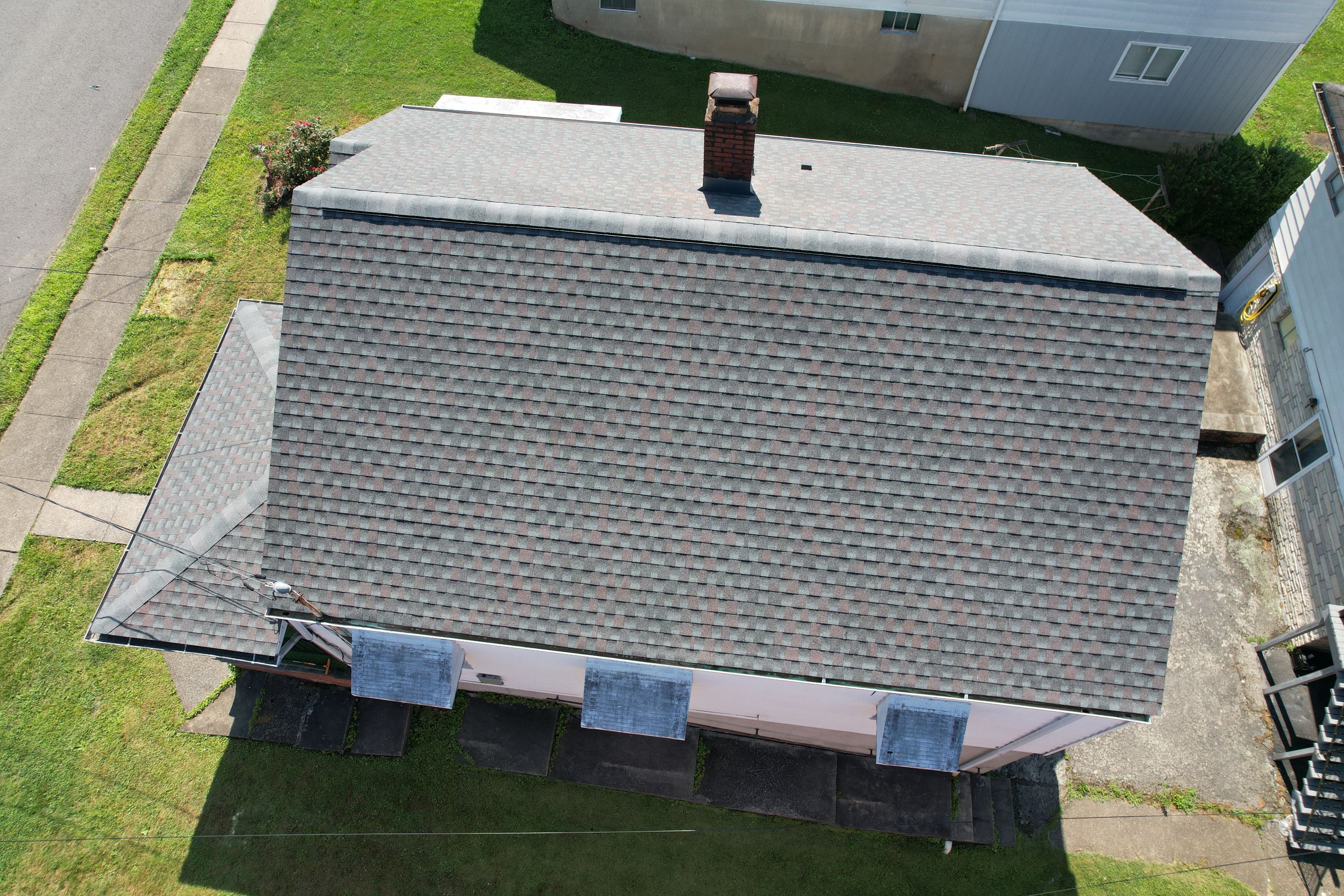 Residential Roofing Installation using GAF Timberline HDZ Williamsburg Slate by Rainstoppers Roofing