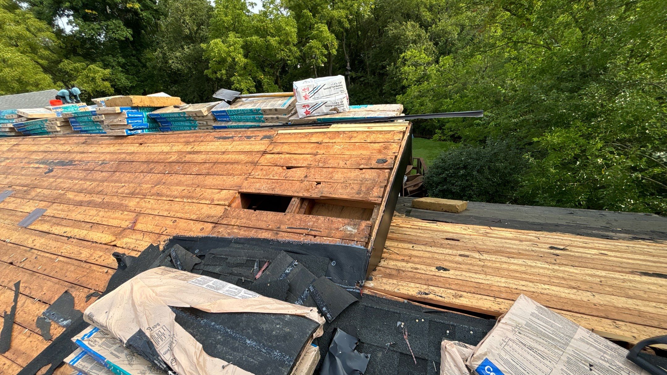 Roof Replacement using CertainTeed Landmark by 180 Contractors