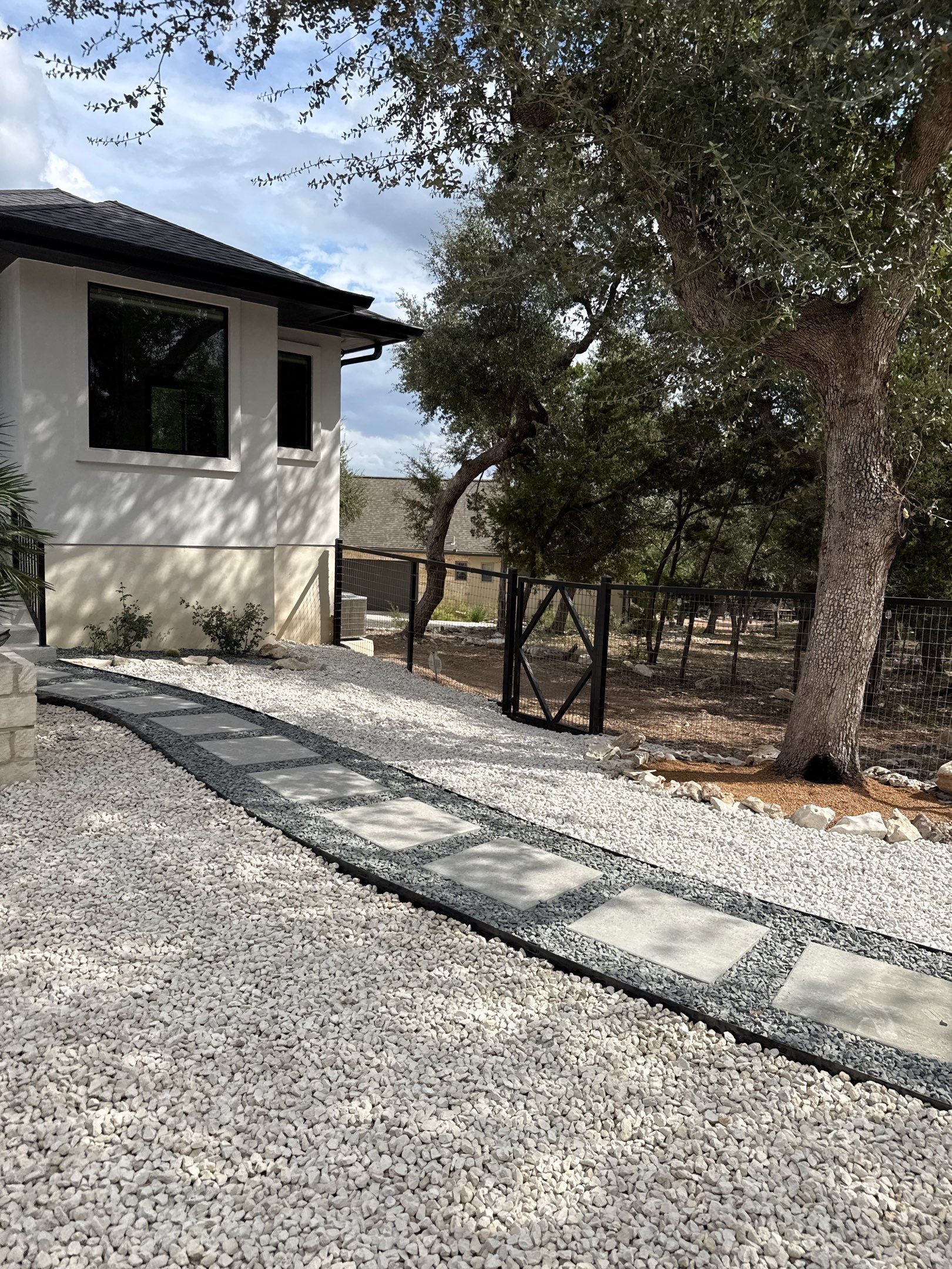 Vintage Oaks Xeriscape by Singer Services