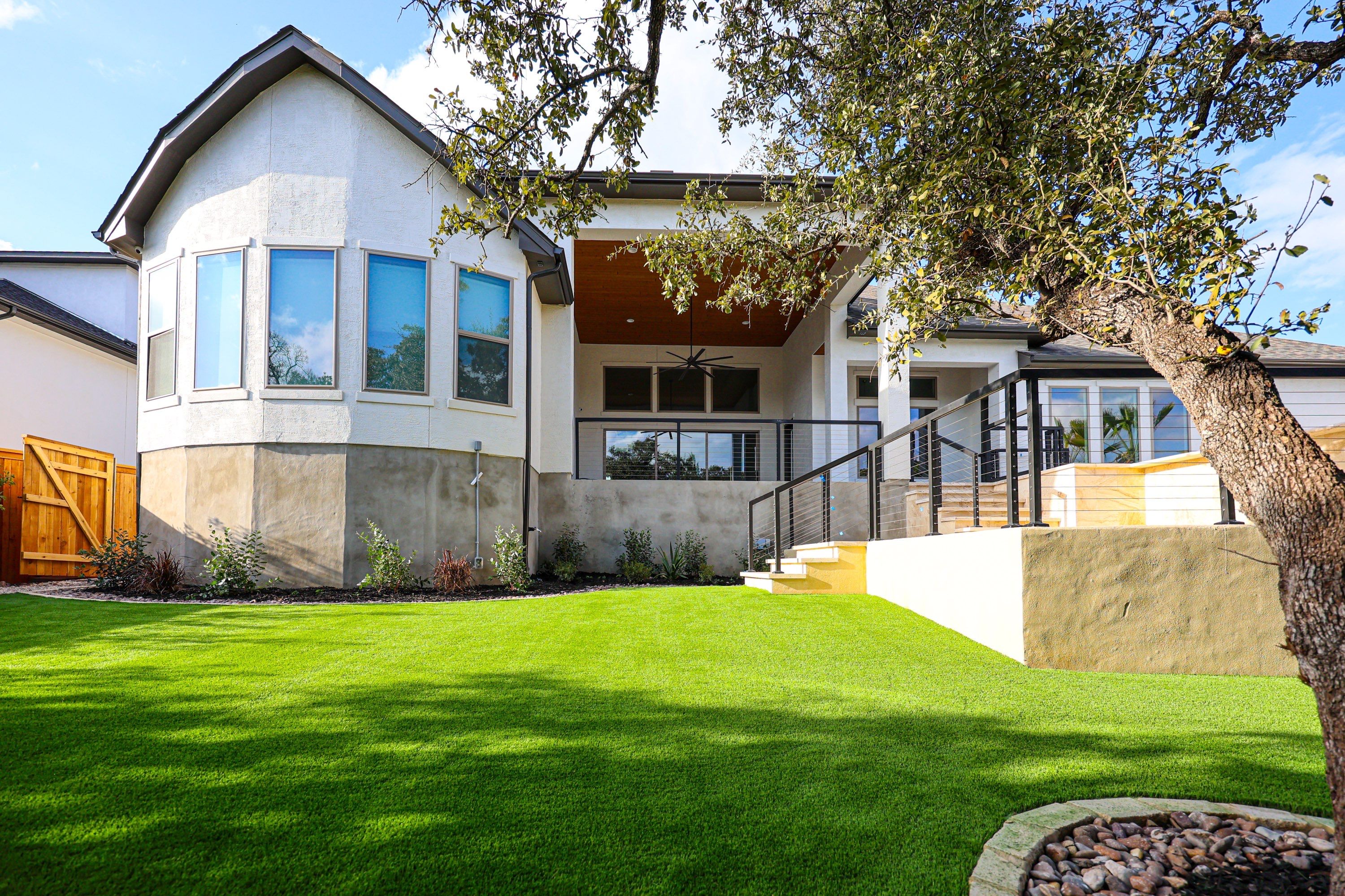 Shavano Highlands, San Antonio Tx. by Hole In One Lawns, LLC