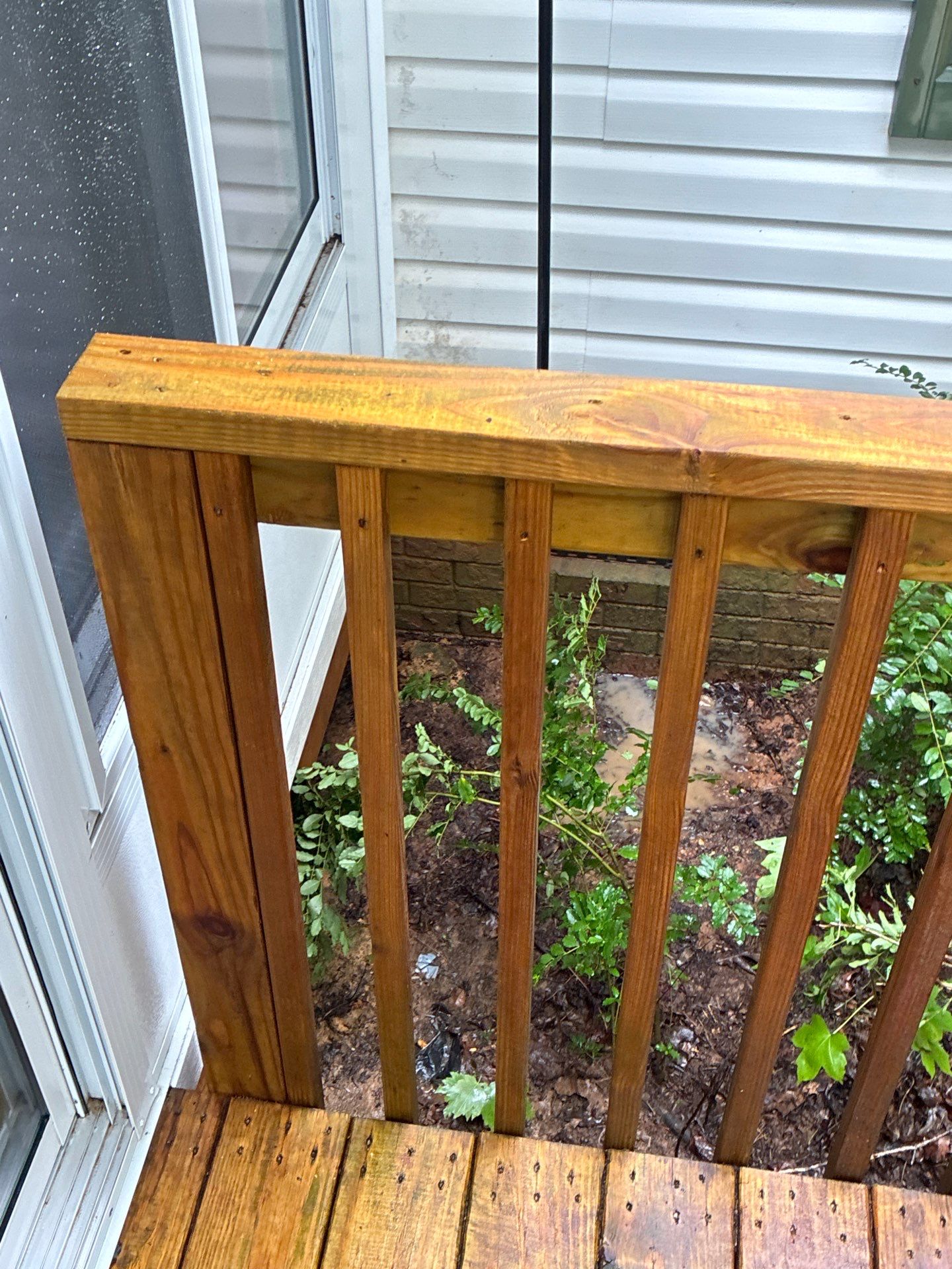 Deck using Wood Sealant by DuraSeal