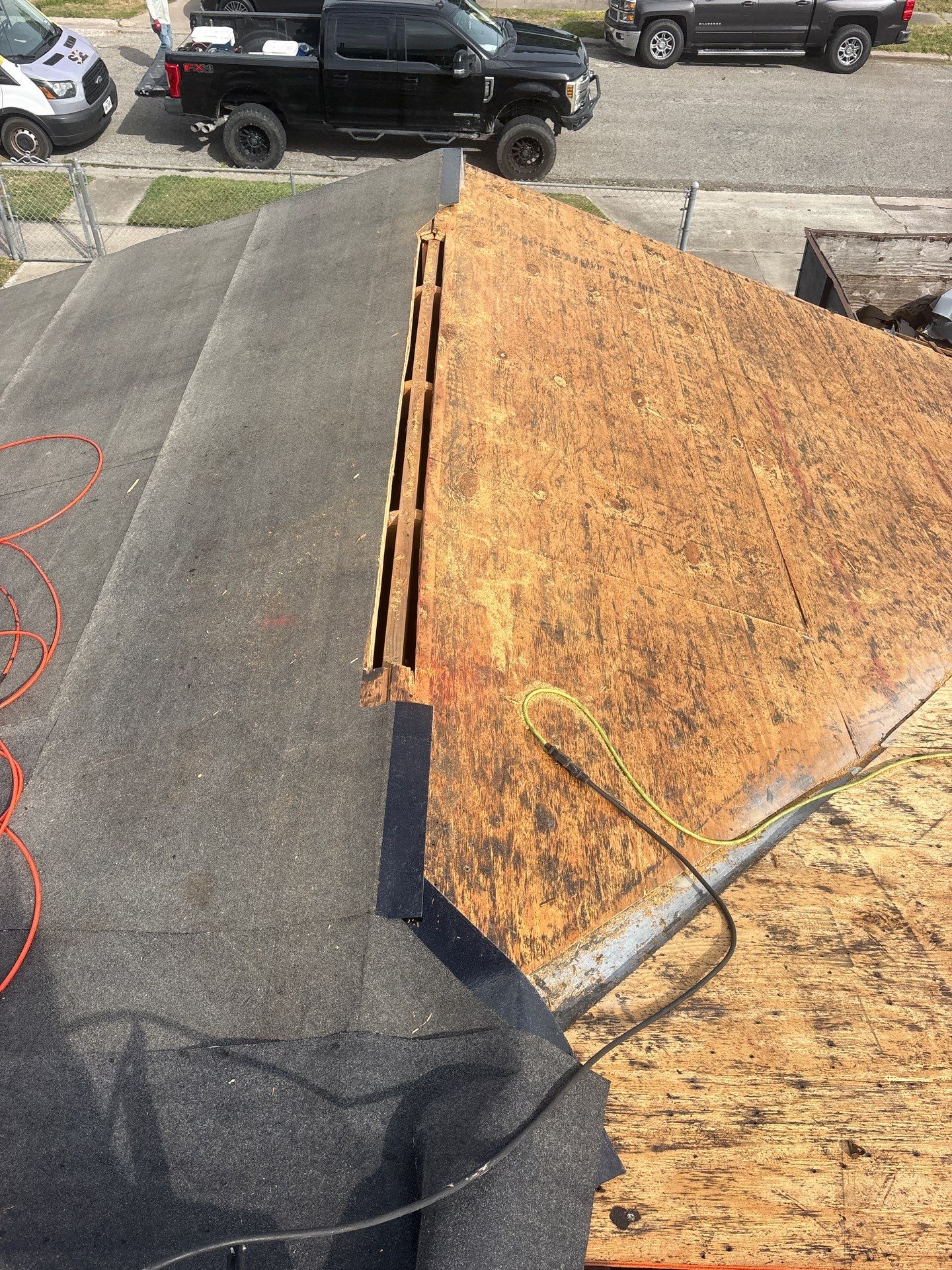 Screened in, on Spicewood by Bayfront Roofing and Construction