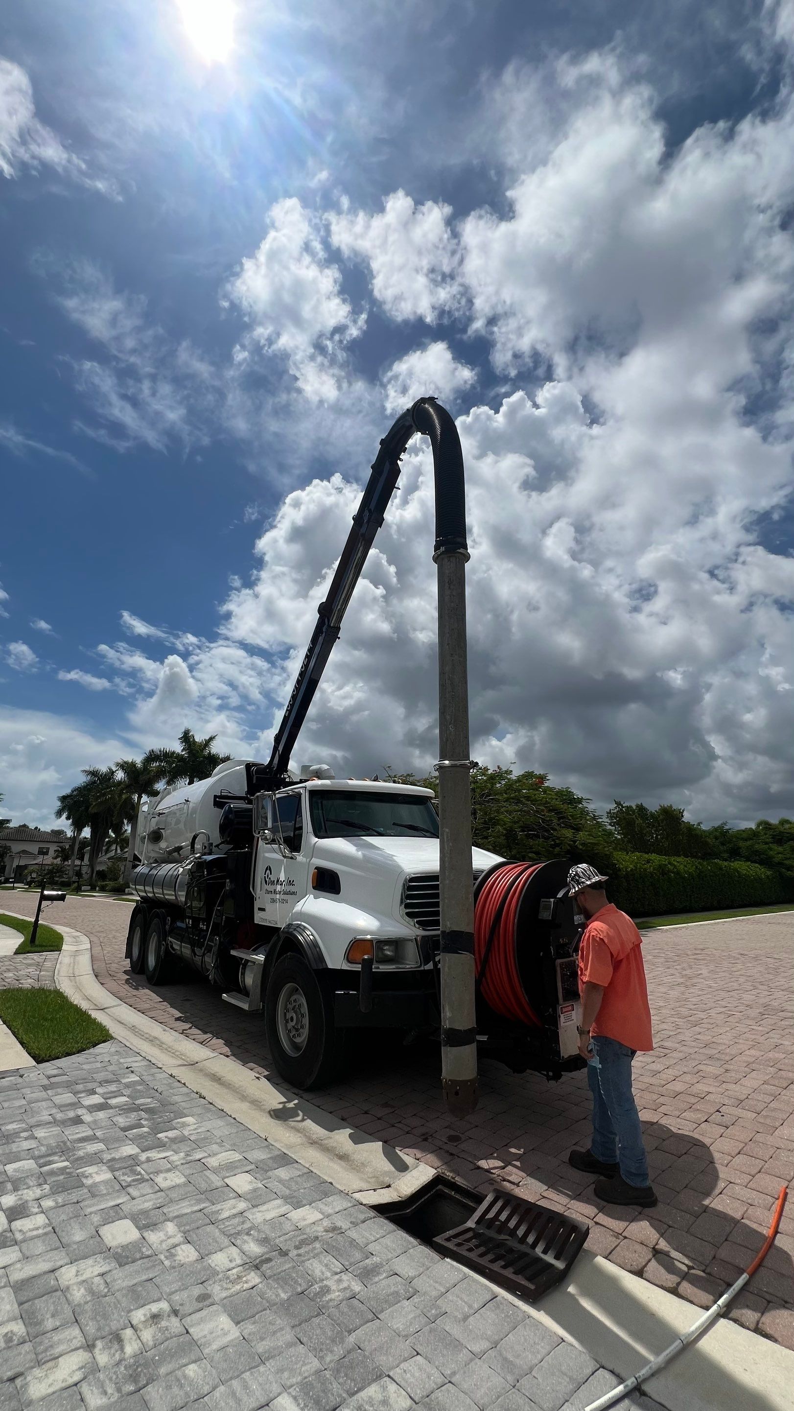 Naples Community Catch Basin Cleaning by APS Power & Water