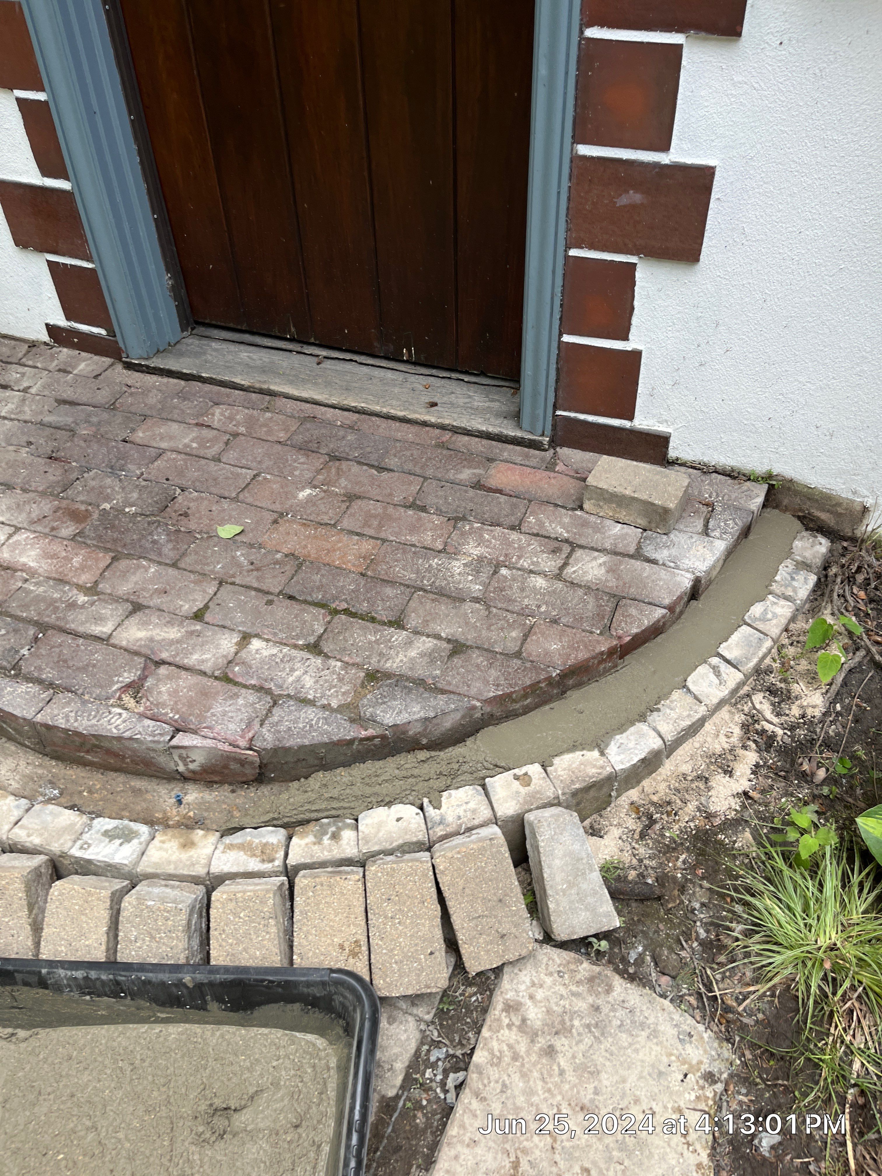 Glencoe, IL brick paver clean sand seal, repair, and reseal by Northern Power Washing LLC.