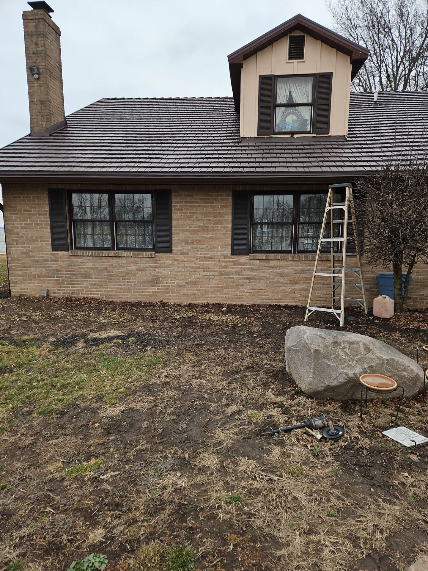 Residential Roofing Installation using Great American Shake - Mustang Brown by Nitro Roofing and Construction
