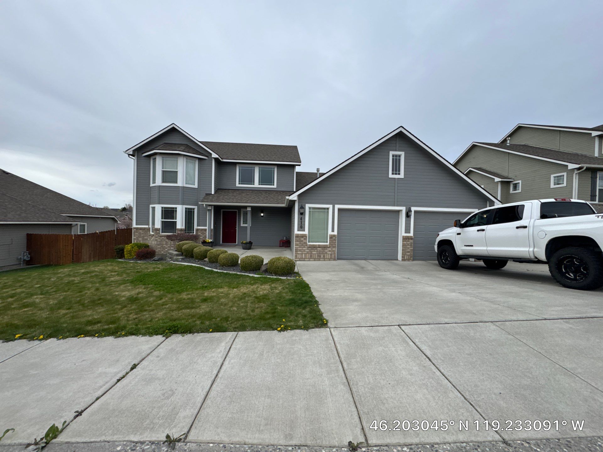 Residential Roofing Installation with CertainTeed Landmark Shingles in Kennewick by Alpine Roofing