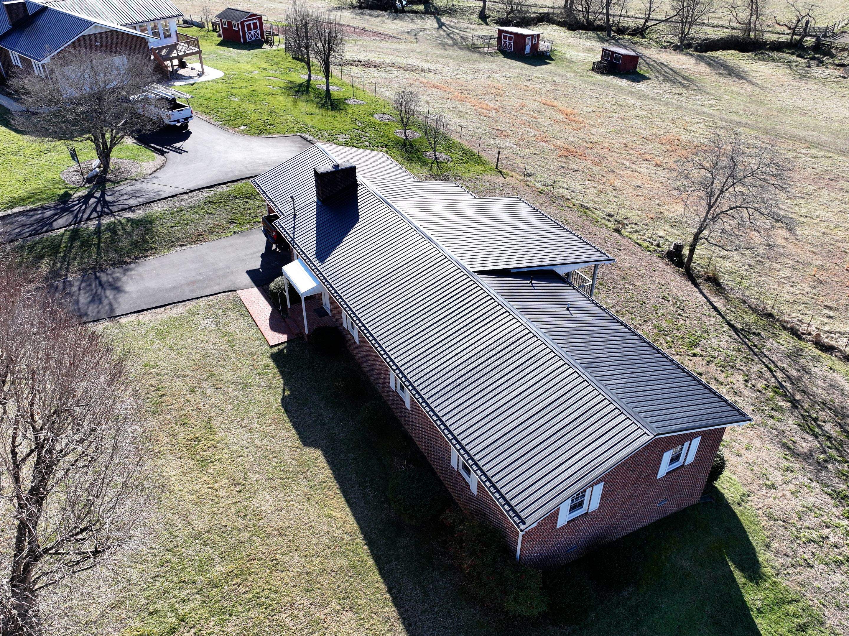 Morrell Residence by Omnia Roofing