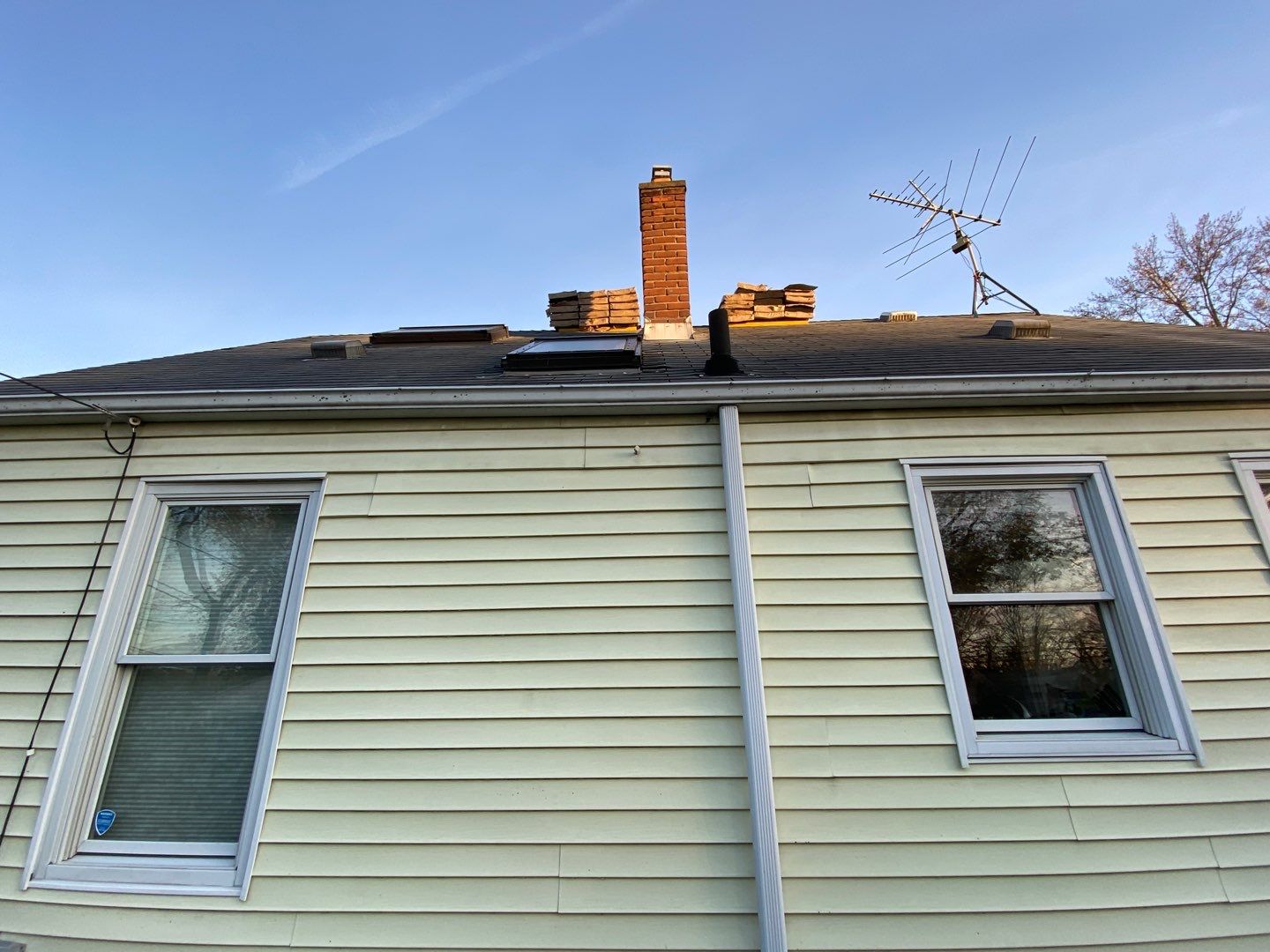 Roof Replacement using CertainTeed Landmark by 180 Contractors