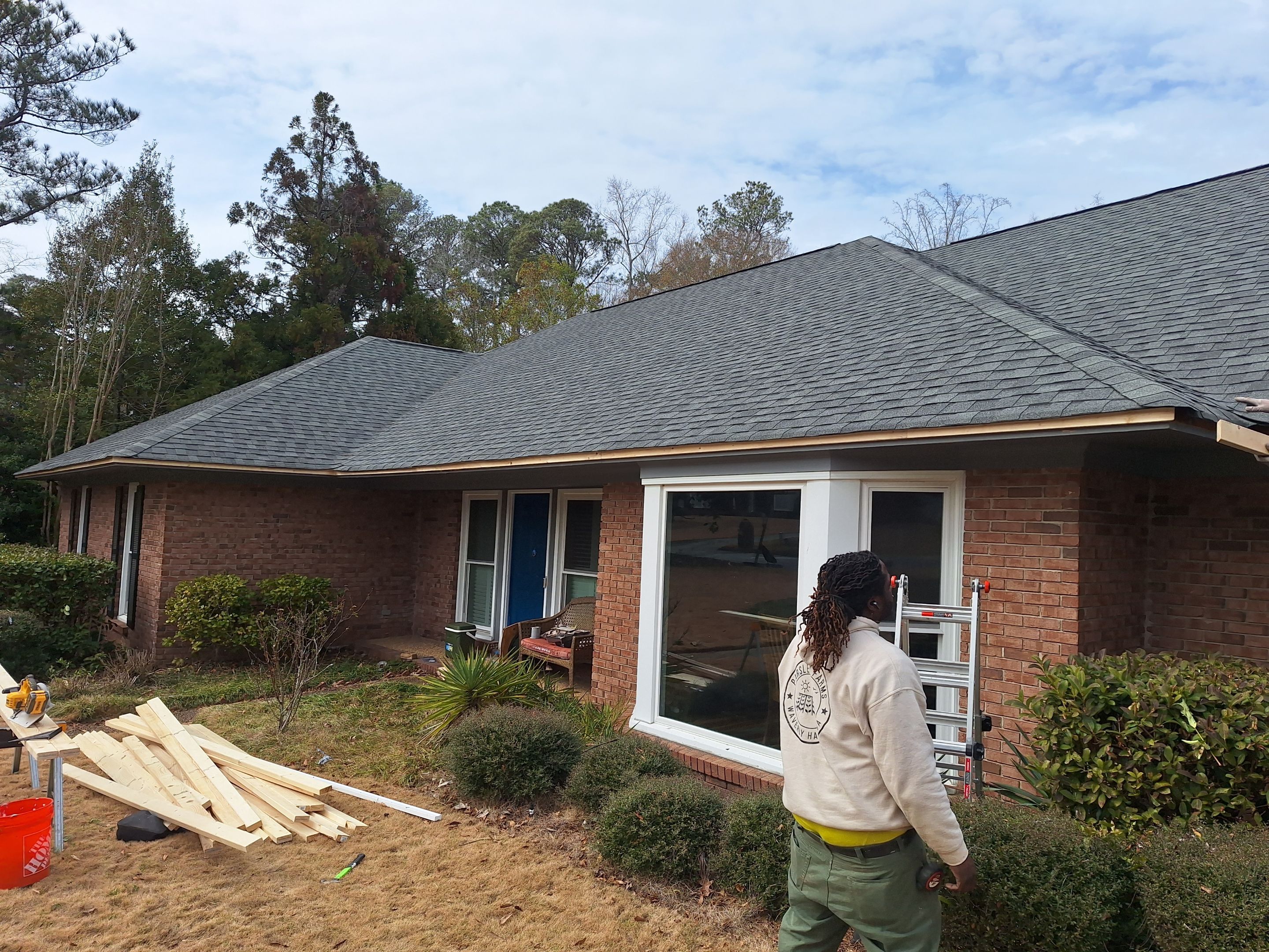 Residential Door Repair by iGreen Solutions