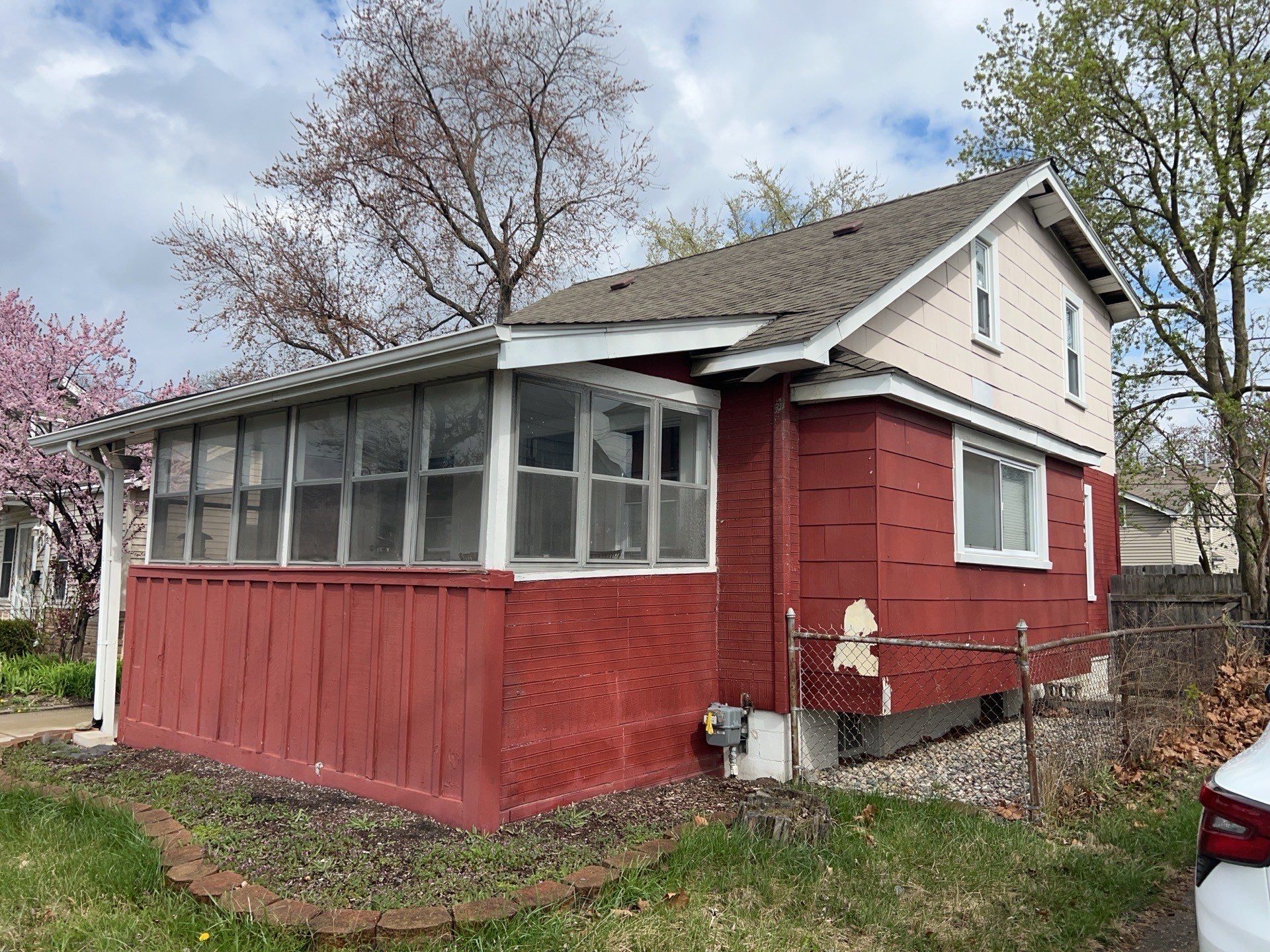CertainTeed Vinyl Siding Replacement by Bloomfield Construction & Restoration