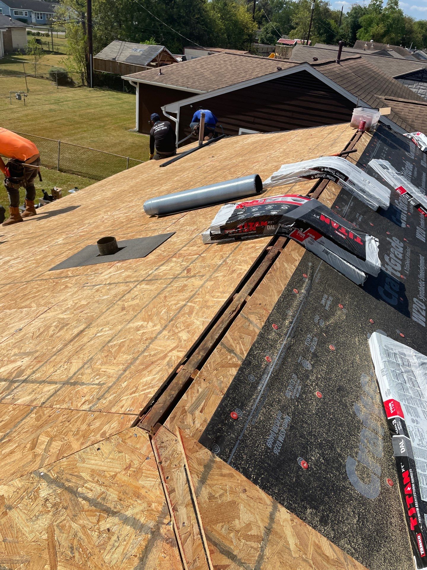 Residential Roofing Installation using Owen's Corning Duration (Lifetime) Shingles by Roof Repair Company