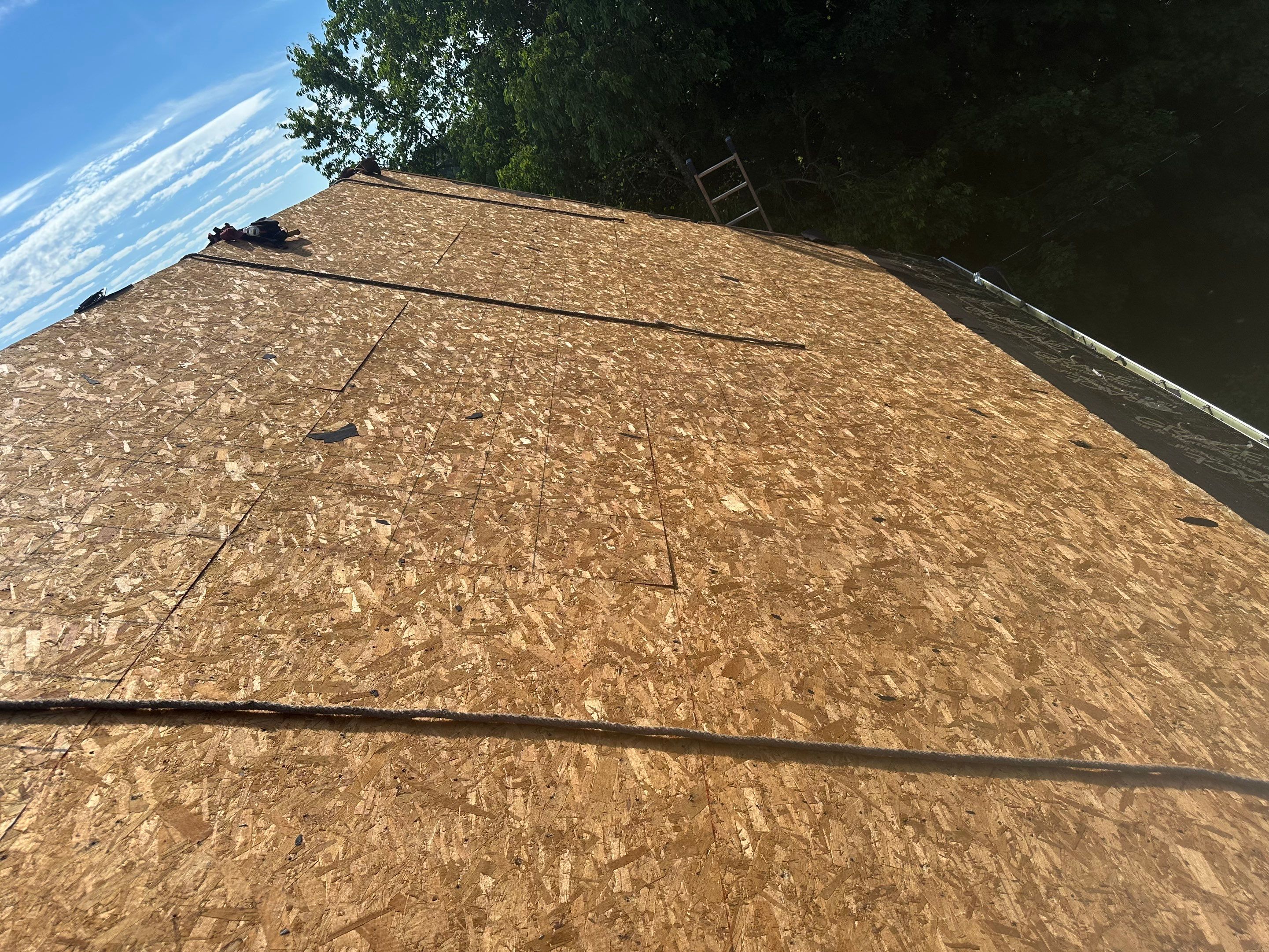 Rochester, NH – One-Day Roof Replacement by Tall pine roofing