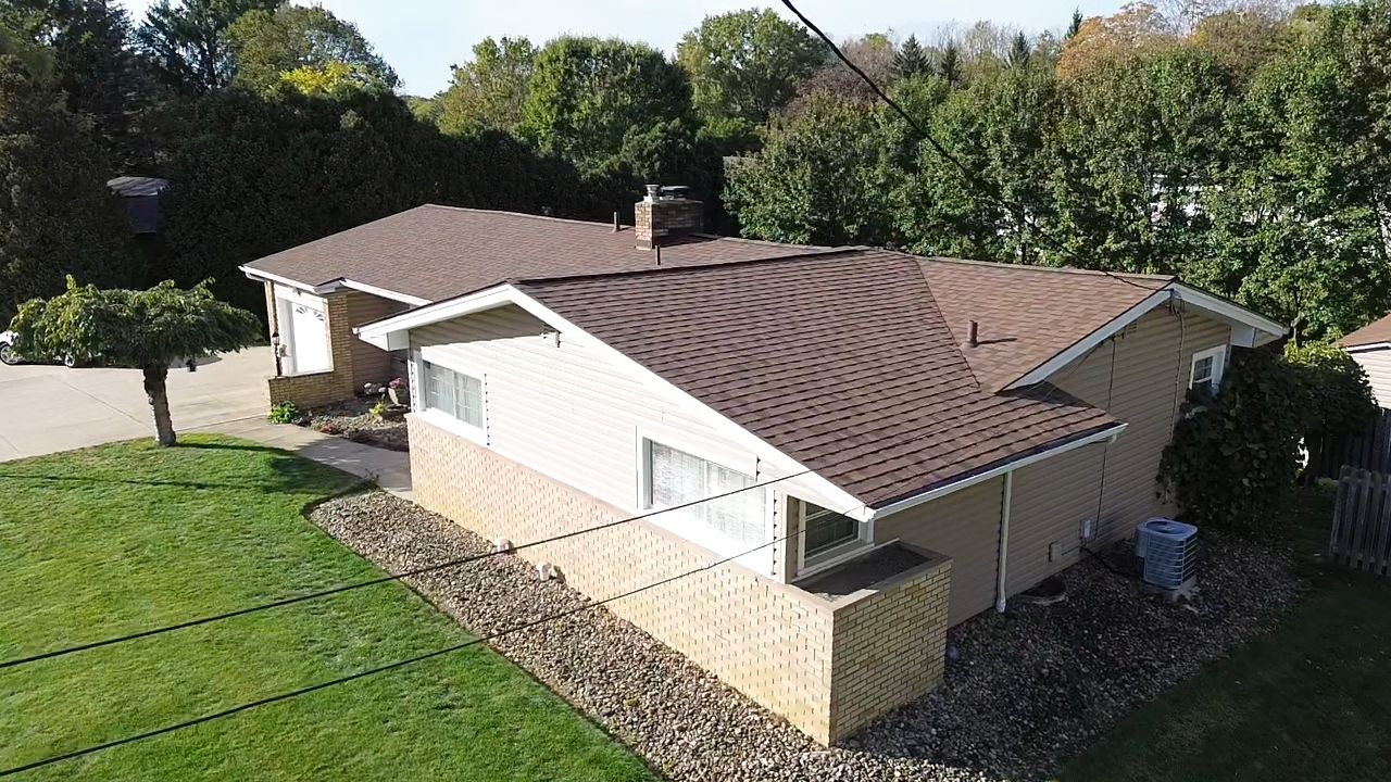 Atlas Pinnacle, Color, Burnt Hickory, Drip Edge, Color, Musket Brown by Eagle Eye Roofing