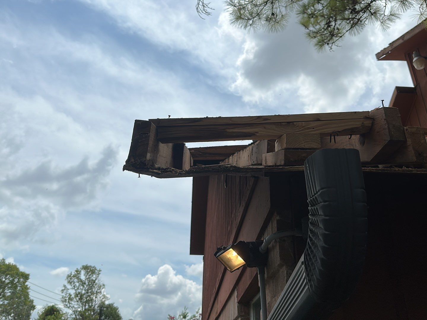 Residential Roofing Installation using Owen's Corning Duration (Lifetime) Shingles by Roof Repair Company