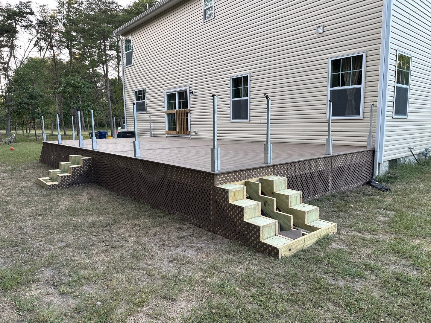 New Deck using Deckorators Venture - Color Sandbar by deck guardian