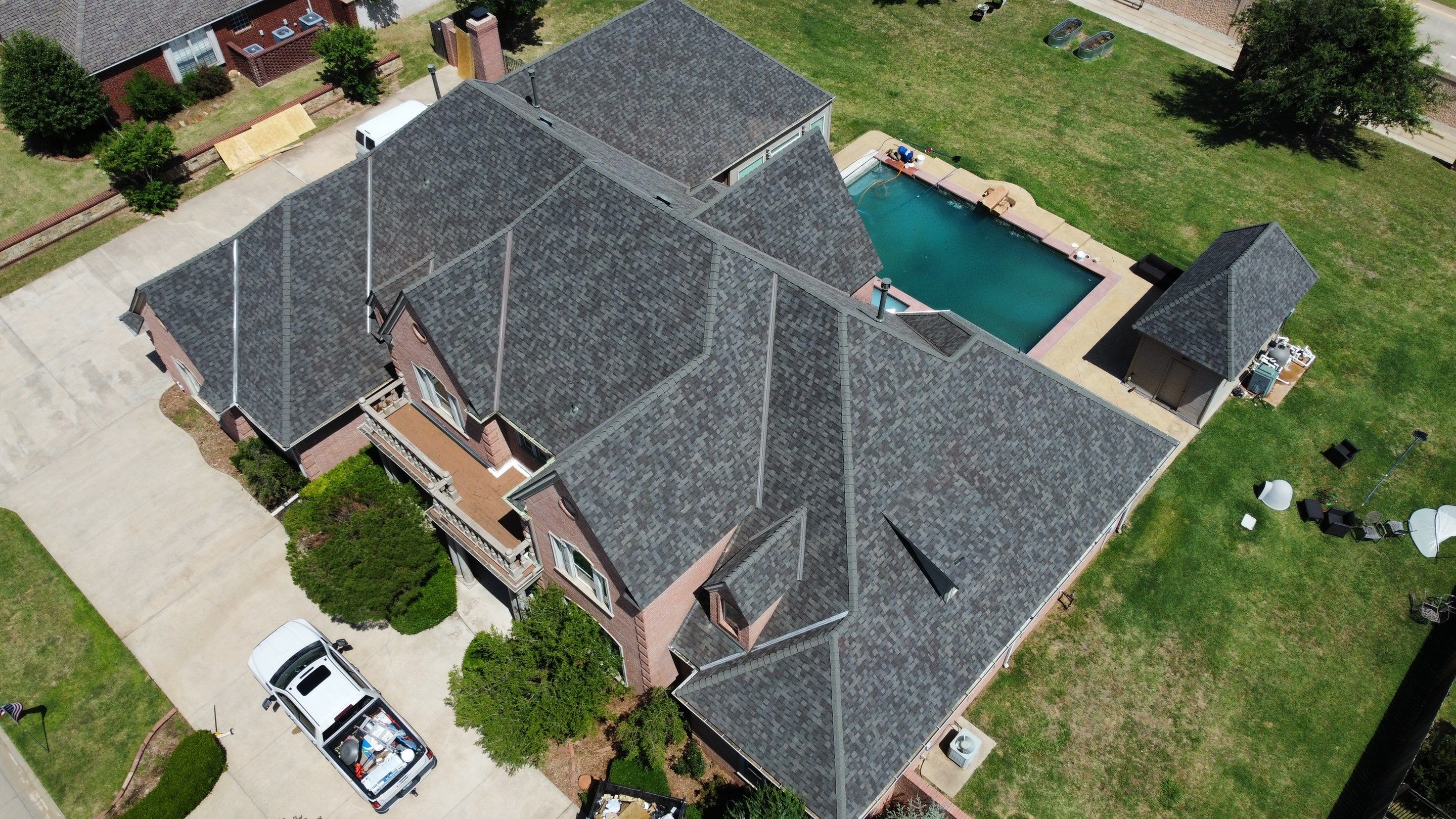 Residential Roof Replacement using CertainTeed Landmark (Weathered Wood) by Sentry Roofing