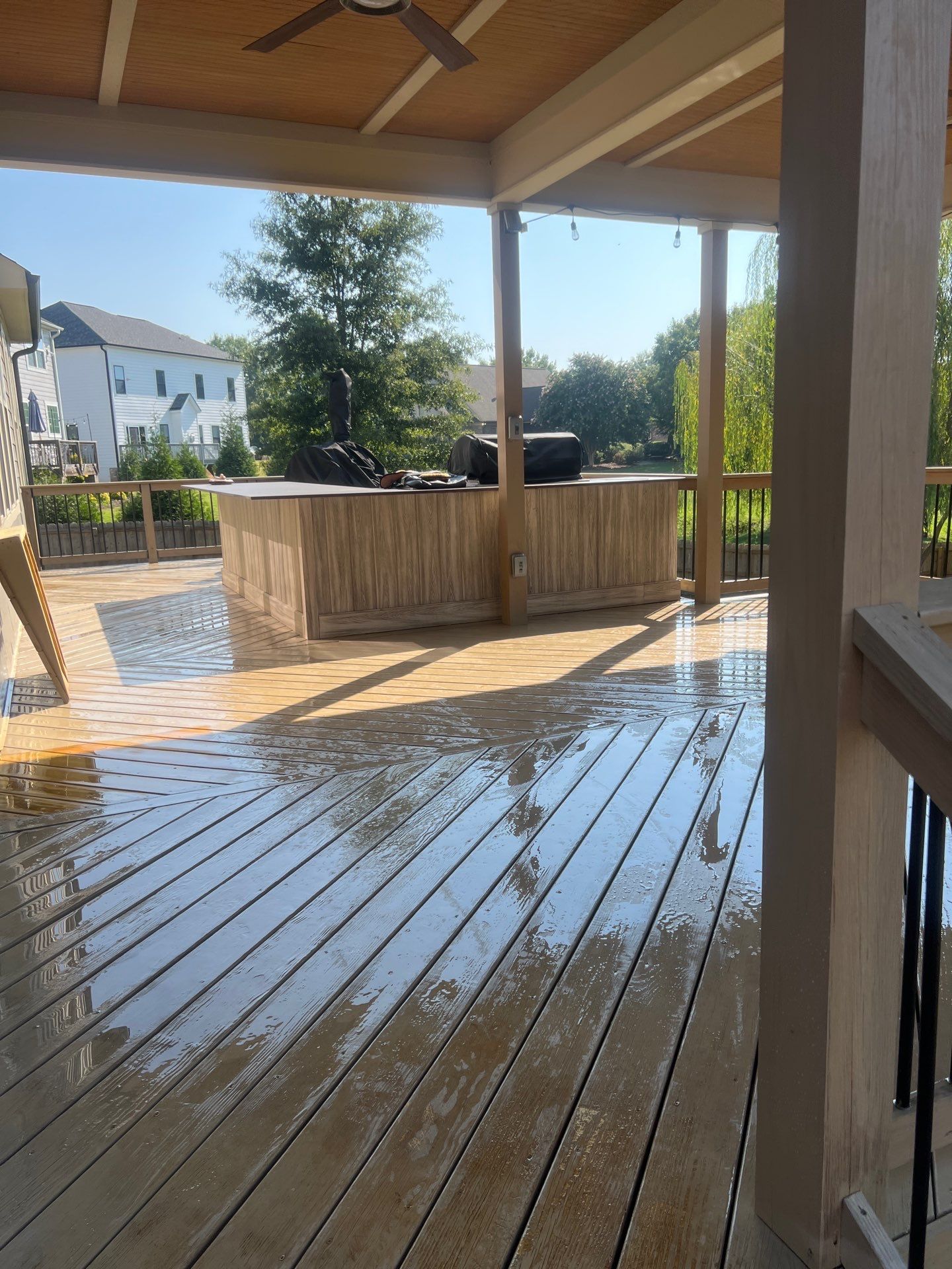 Weathered Deck using AcryFin by DuraSeal