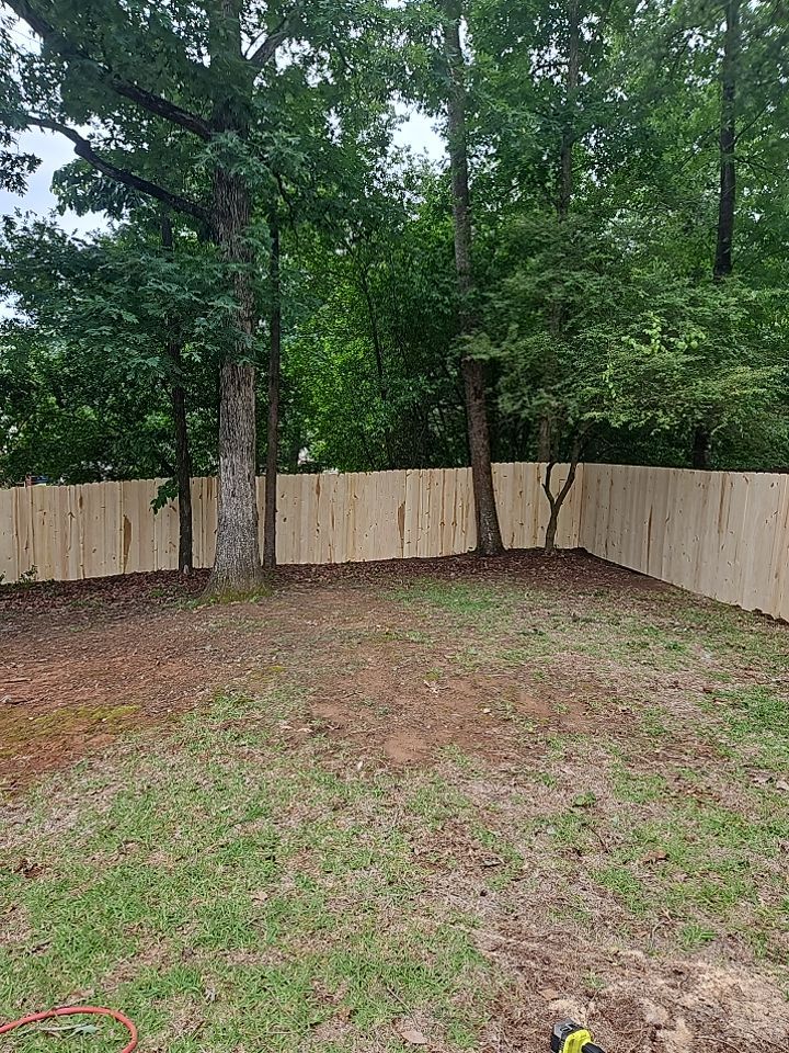 Royal Knoll Lane - Fence Installation  by Pillar and Pine
