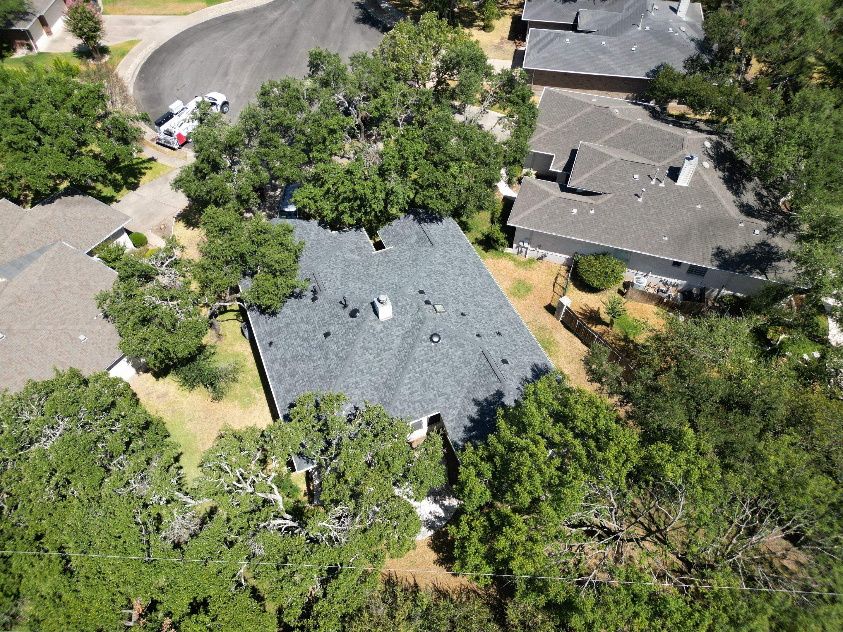 Estate Gray - Owens Corning TruDefinition Duartion by RoofsOnly.com