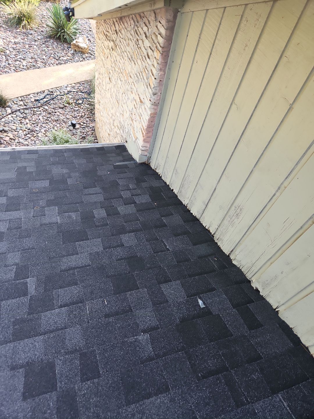 Onyx Black - Owens Corning TrueDefinition Duration by RoofsOnly.com